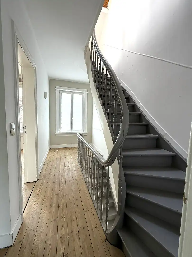 Charmante halfopen woning met Westtuin in een gegeerde woonwijk aan de Basiliek van Edegem! foto 8
