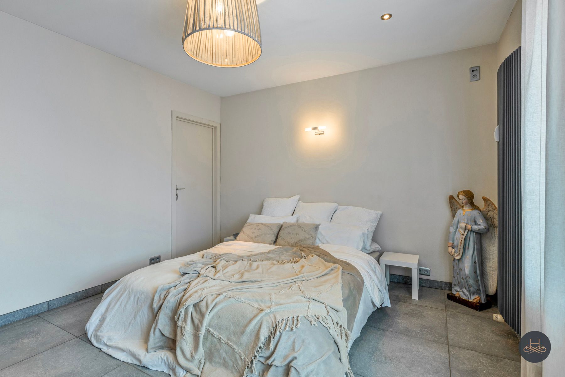 Uniek lichtrijk appartement met grote tuin, centrum Werchter foto 12
