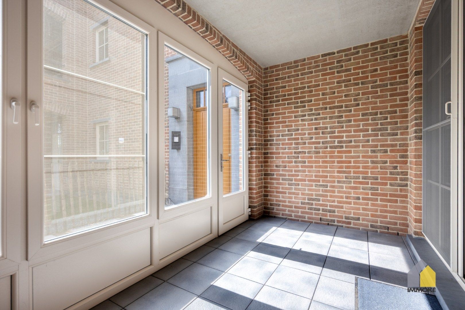 Gelijkvloers appartement met 2 slpks, stadstuin en autostaanplaats. foto 12