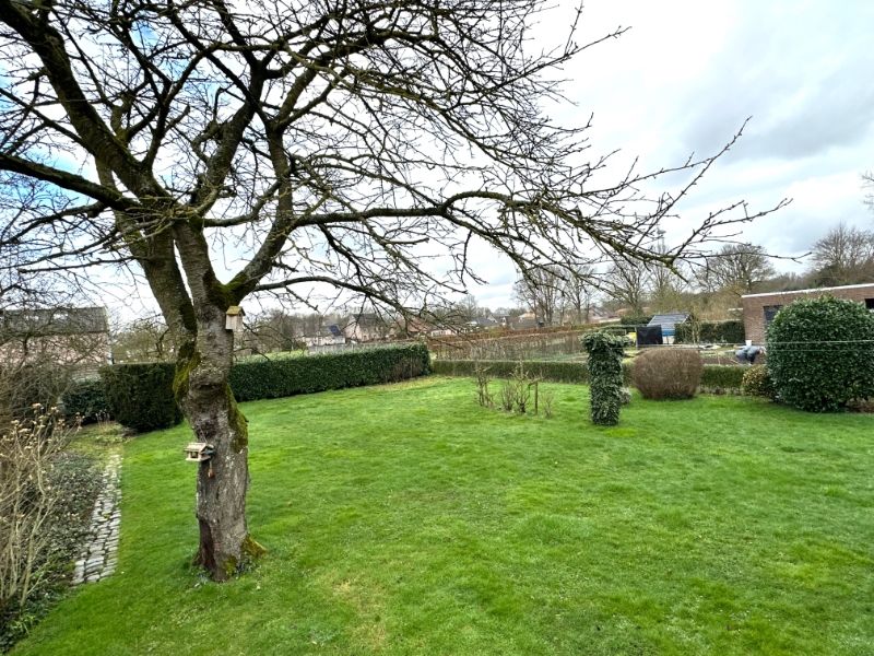 Ruime woning met 3 slaapkamers, garage en tuin – rustige ligging foto 6