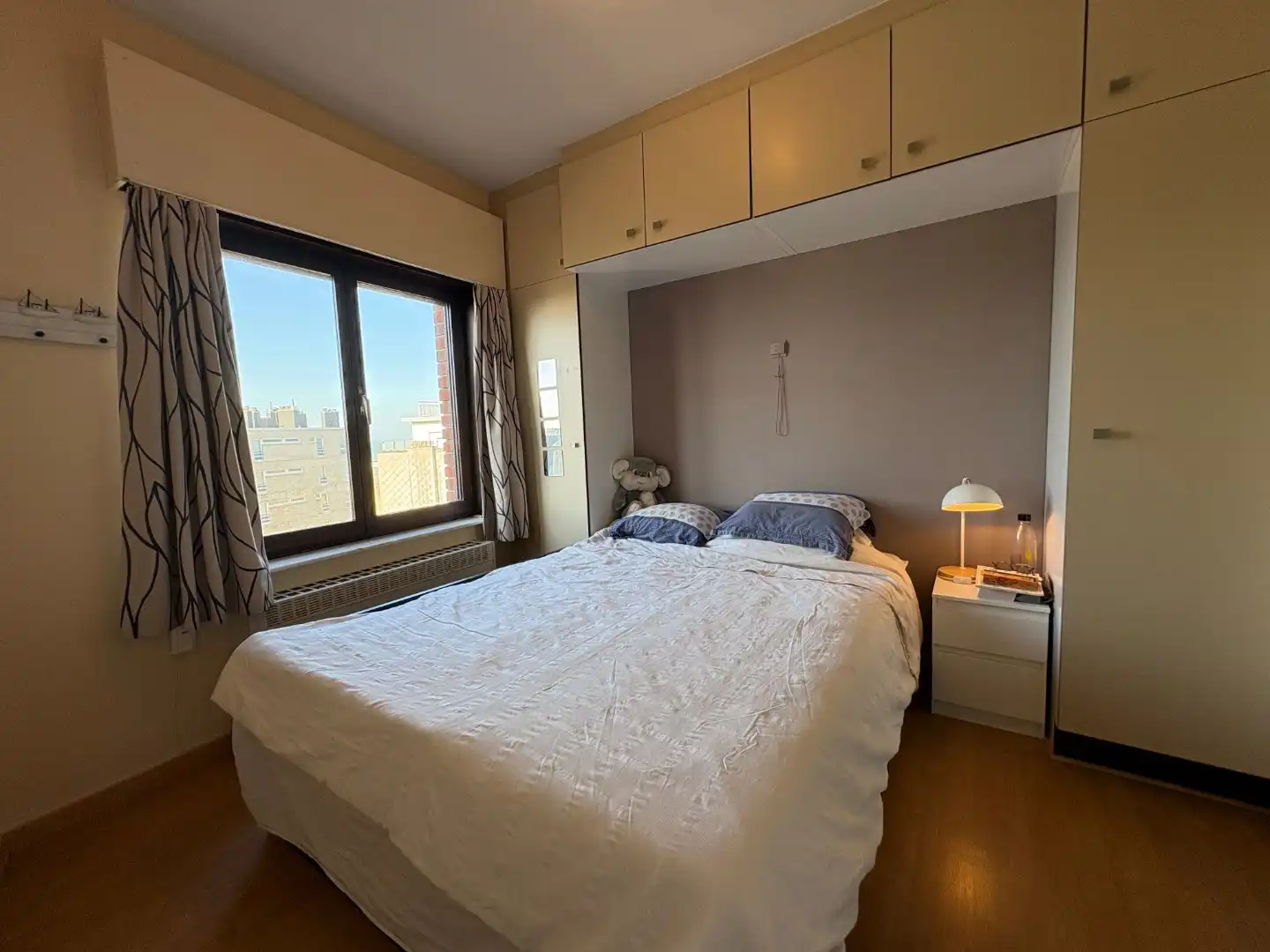 Instapklaar appartement met lateraal zeezicht – Zouavenplein foto 11