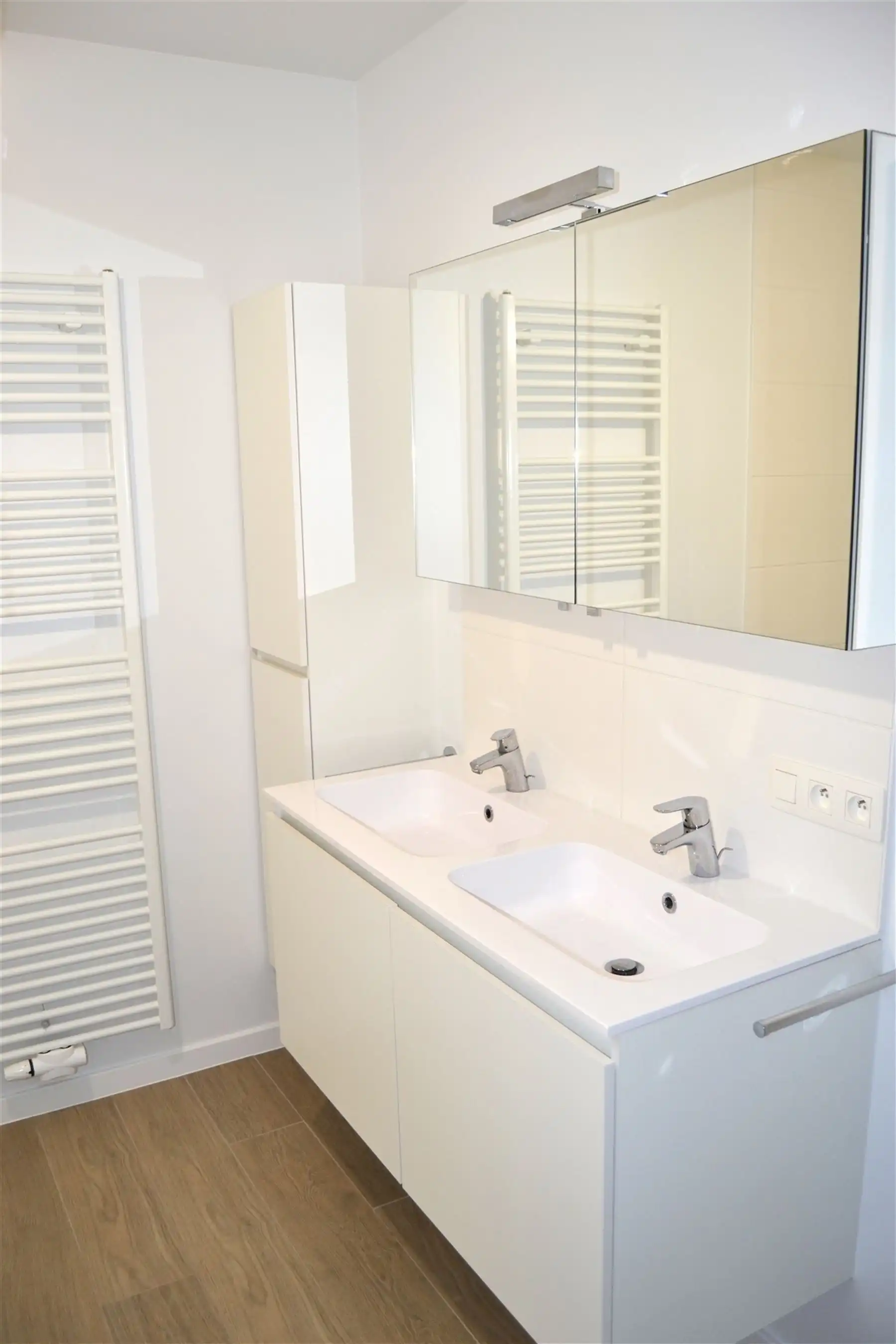 Penthouse met ruime terrassen en open zicht op het groen in Vichte foto 6