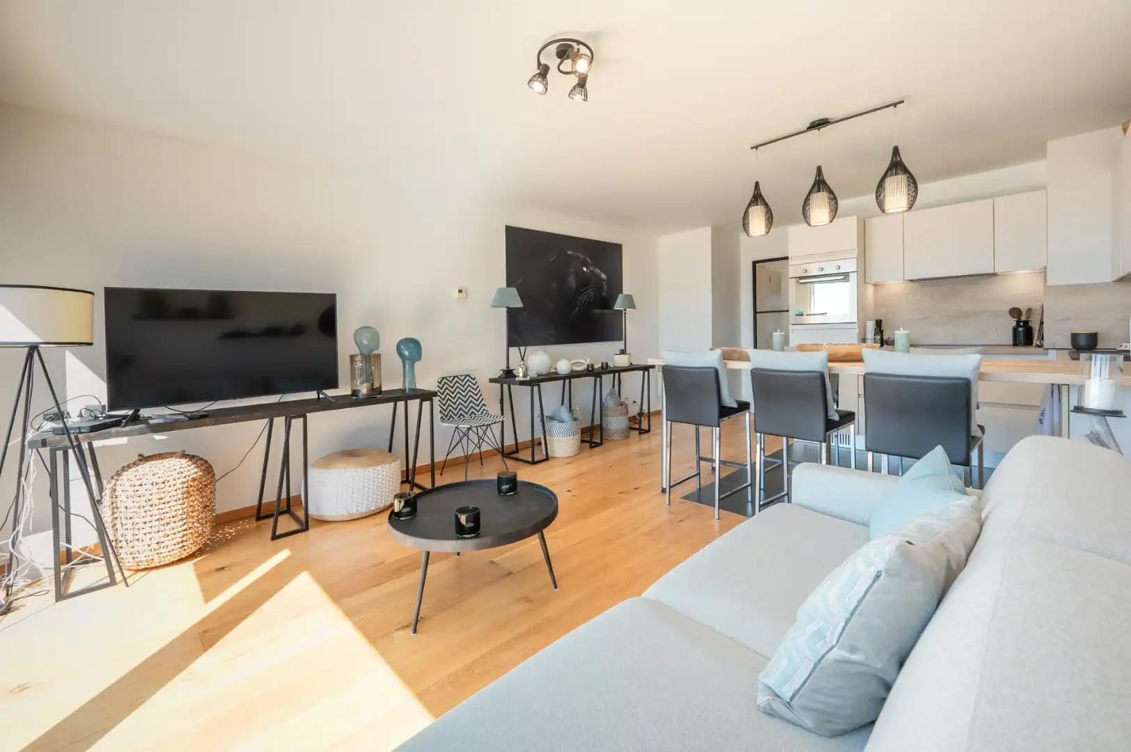 Instapklare studio met zicht op de jachthaven foto 2