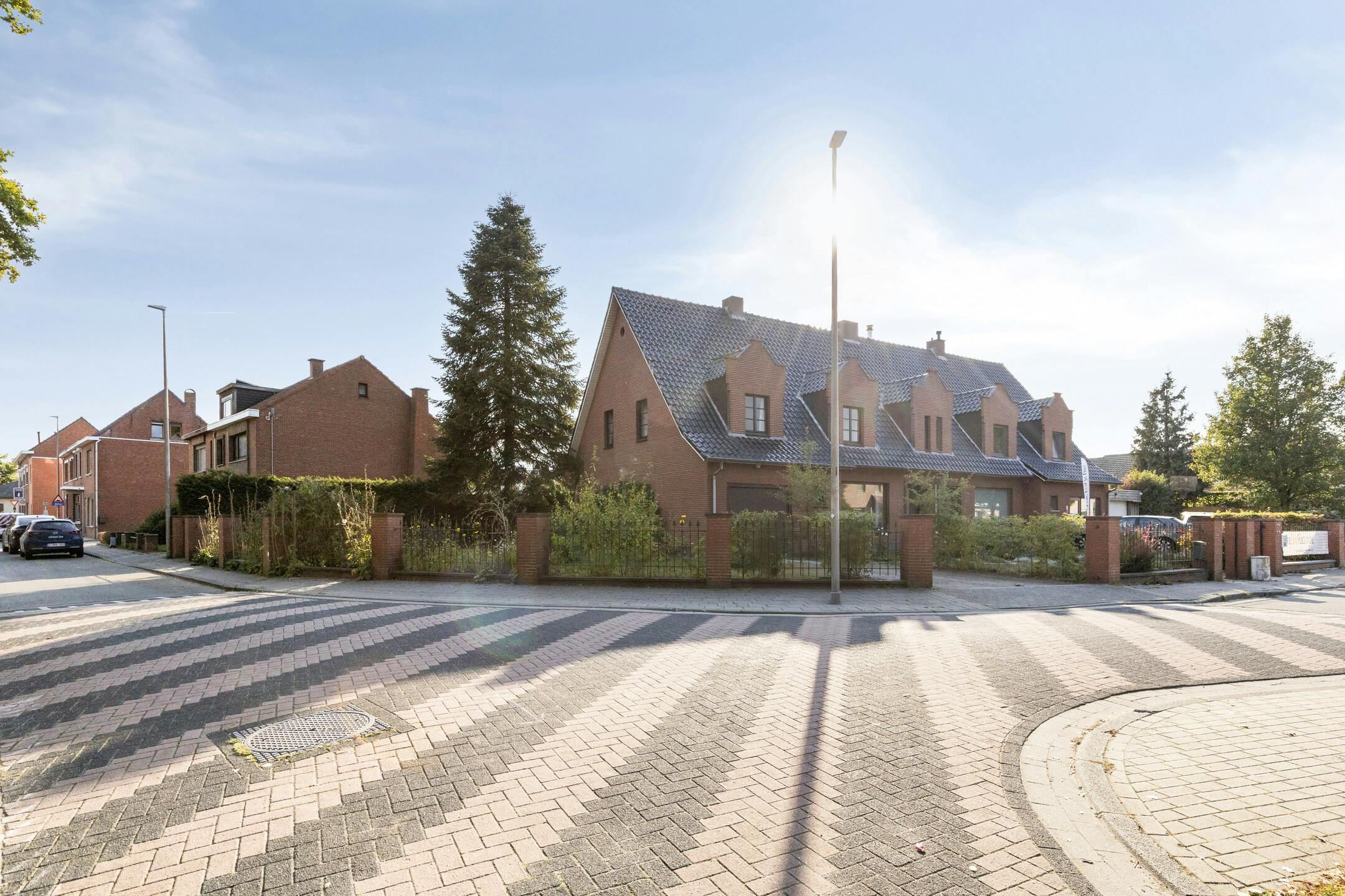 Gerenoveerde halfopen bebouwing te koop te Essen-Horendonk! foto 5