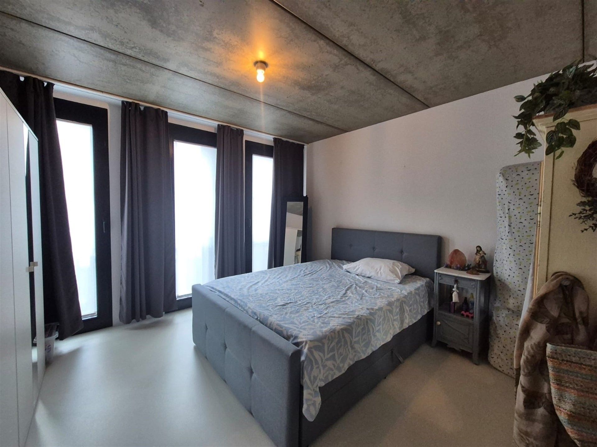 Modern exclusief appartement met terras en autostaanplaats. foto 19