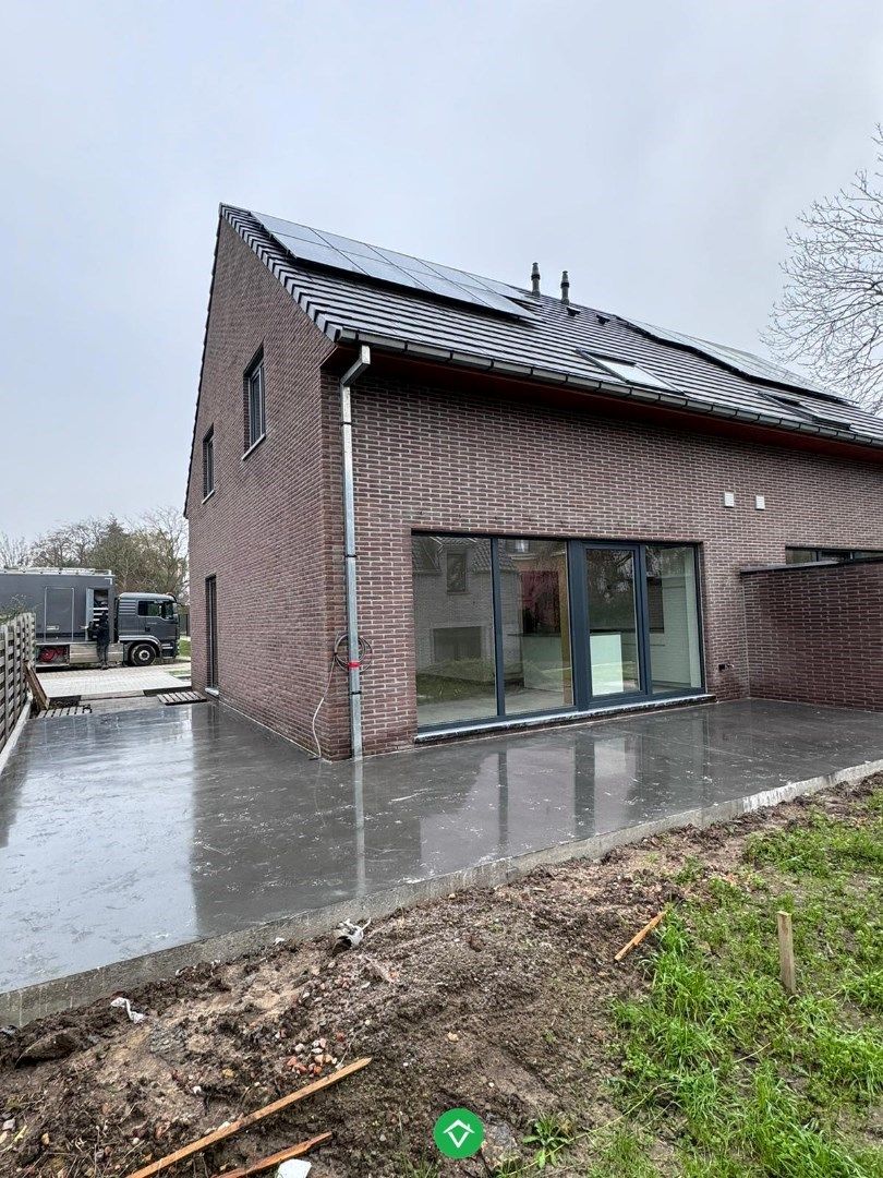 Moderne en lichtrijke nieuwbouwwoning met drie slaapkamers te Handzame (Kortemark) foto 18