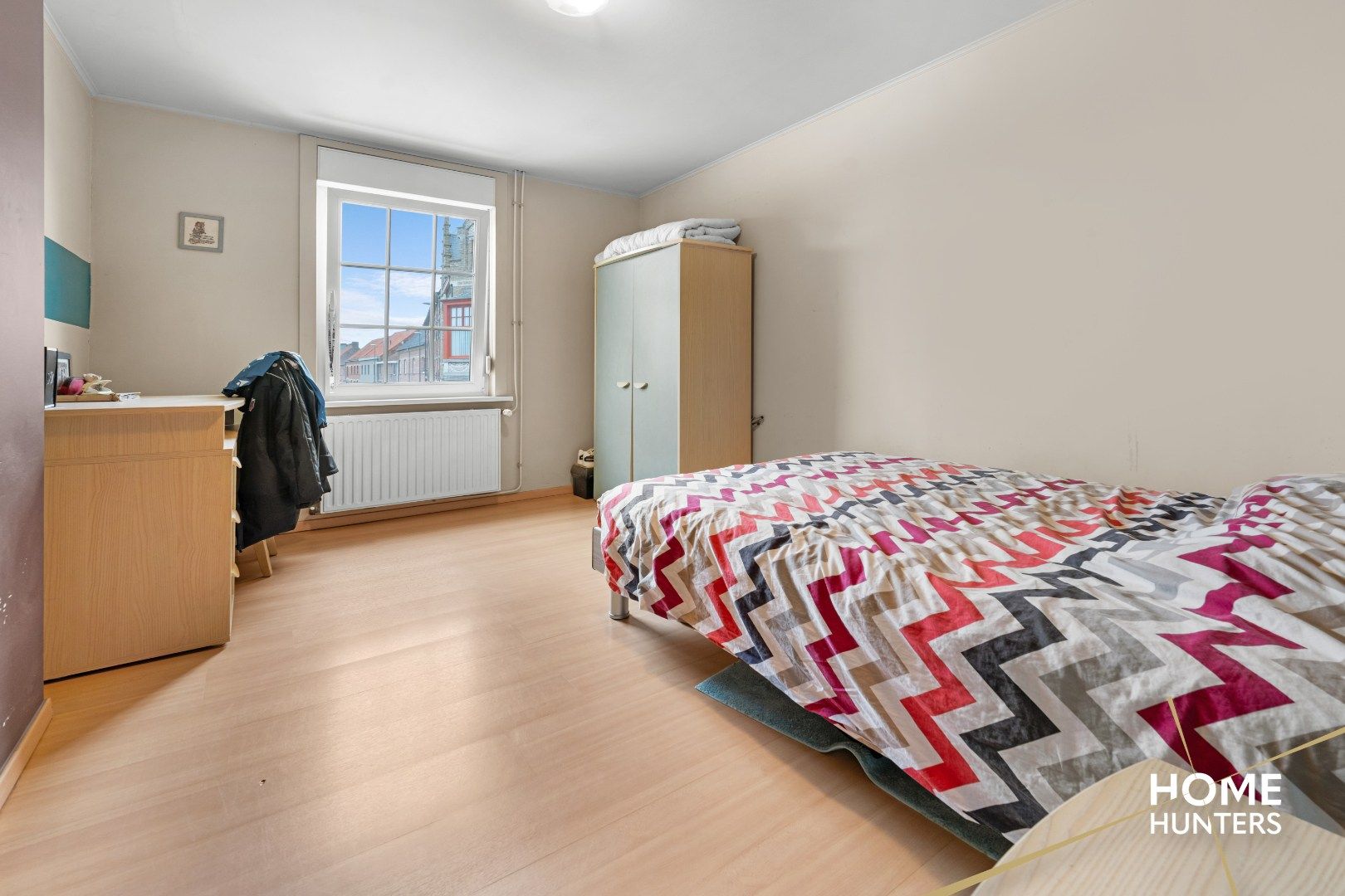 Ruime woning met 4 slaapkamers, een ruime zonnige tuin met verwarmd zwembad foto 38
