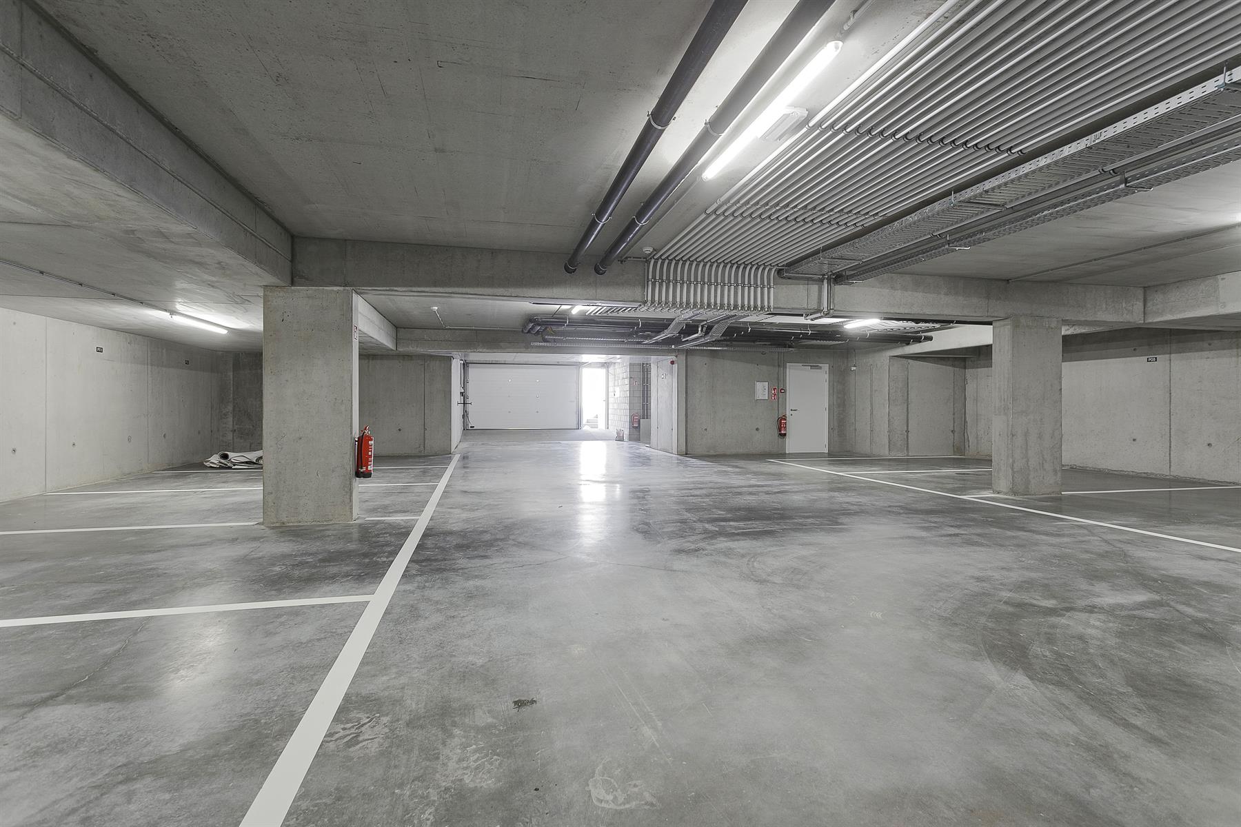 Nieuw hoekappartement met terras & ondergrondse parking! foto 15