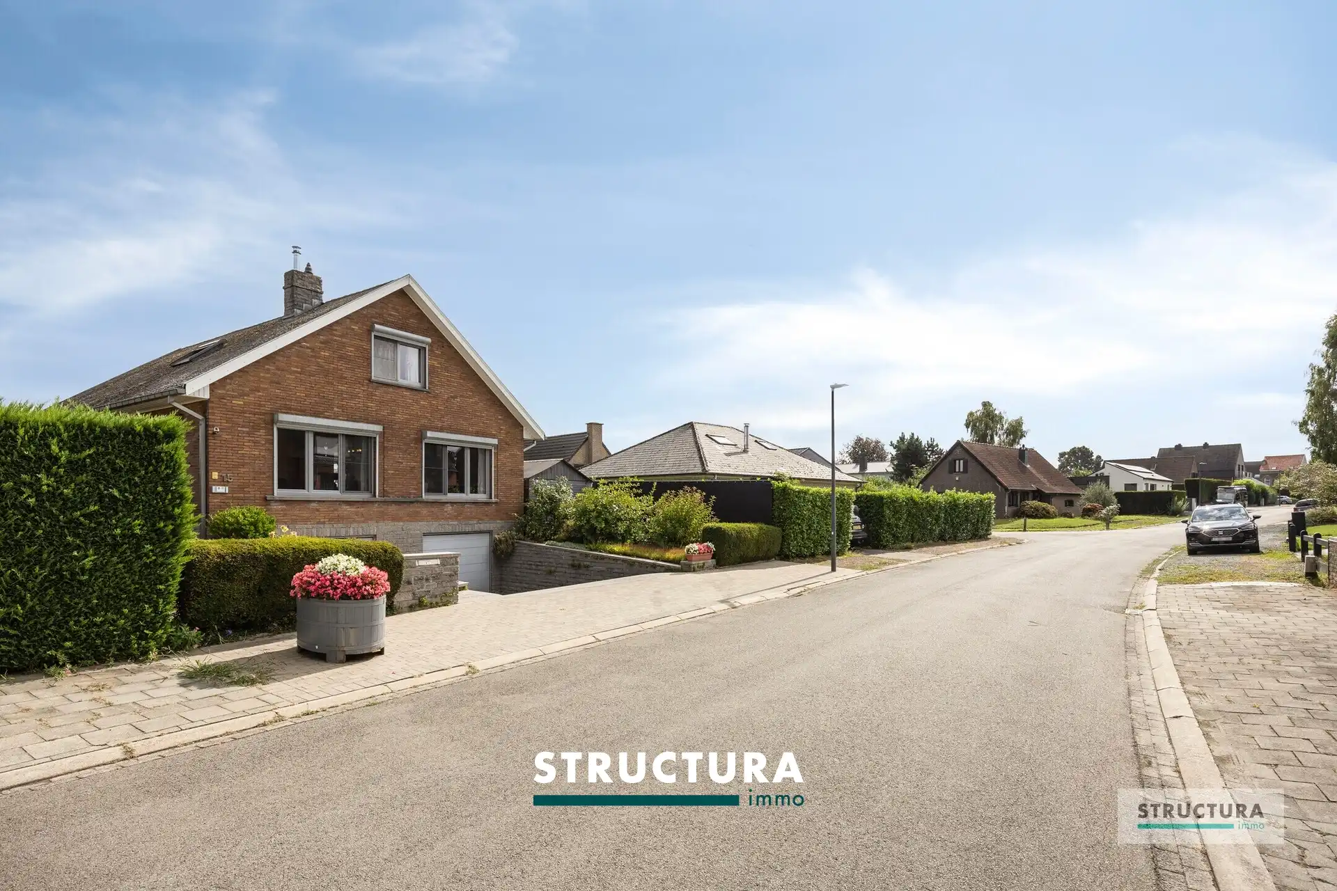 Hoofdfoto van de publicatie: Ruime villa op absolute voorkeursligging in Relegem!
