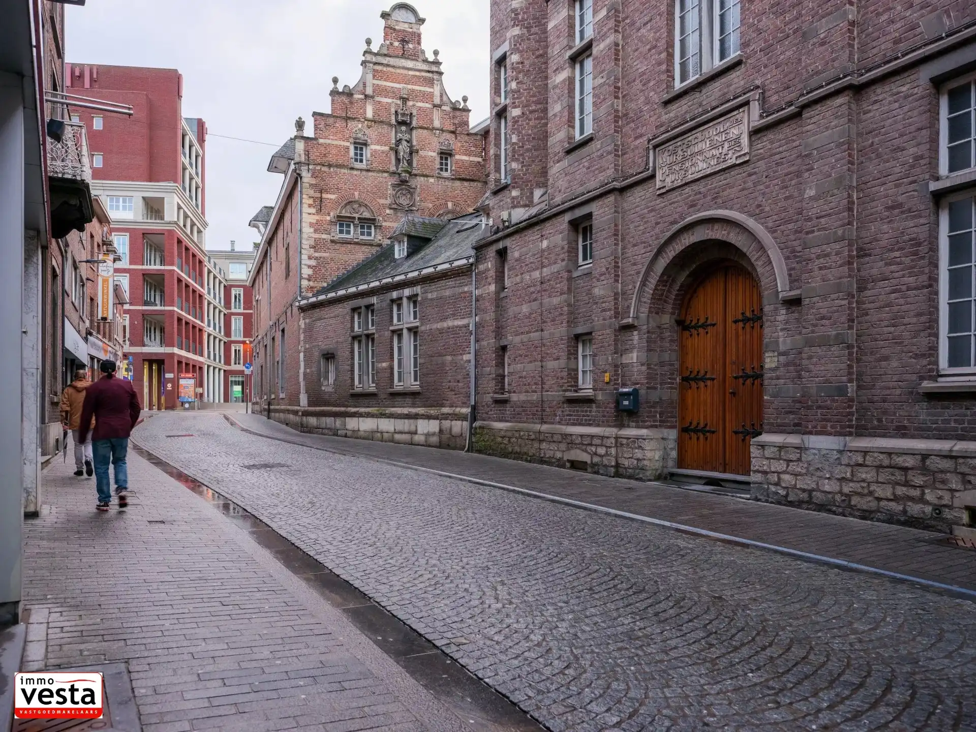 Voormalig klooster met projectpotentieel foto 3