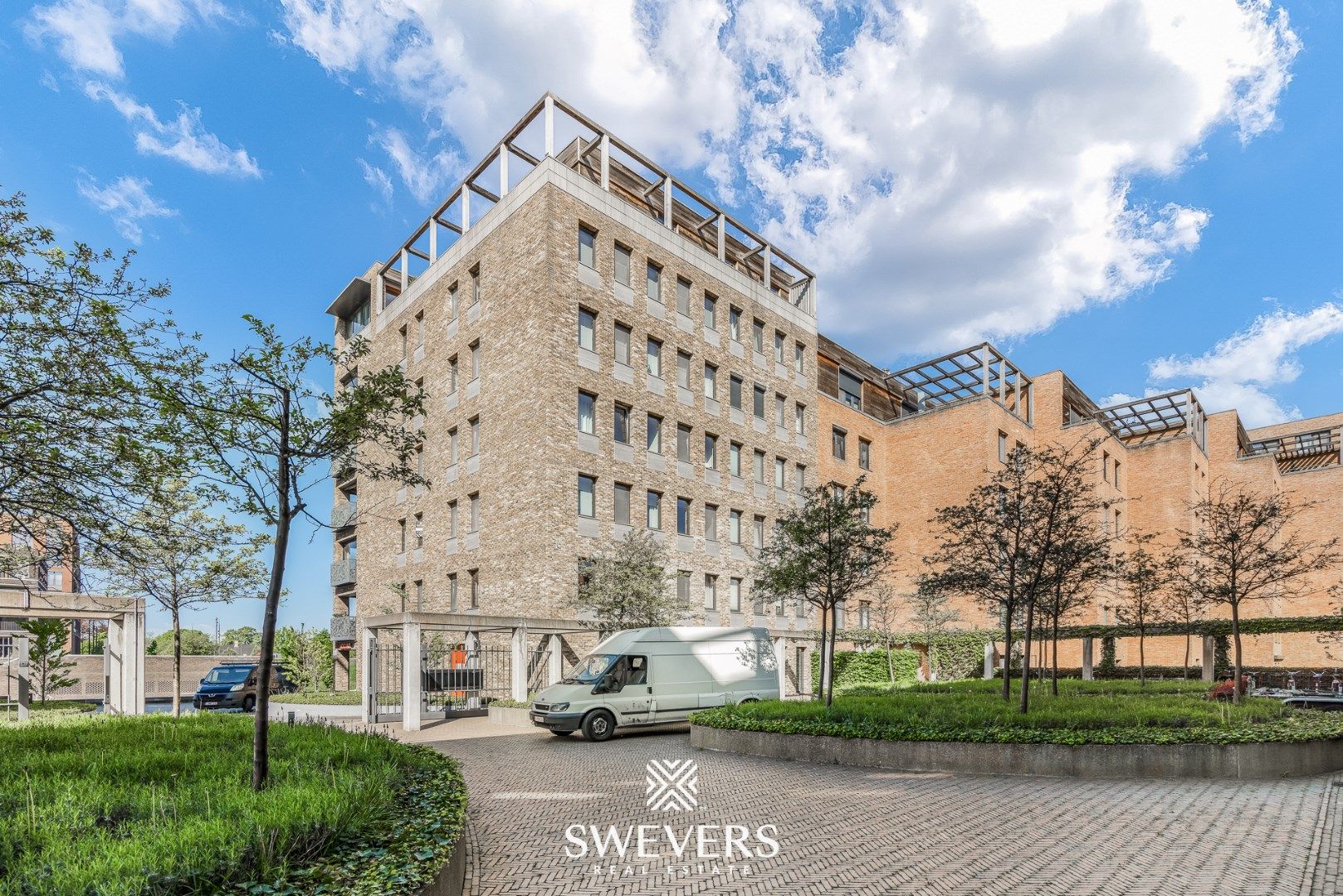 Ruim en modern appartement met zicht op de haven in bruisend Quartier Blue foto 27