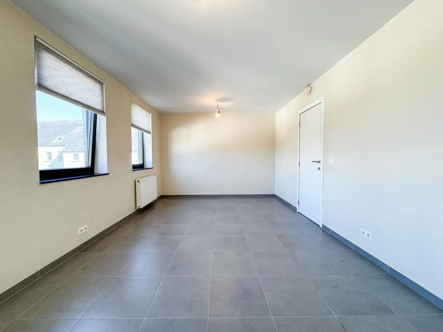 Ruime gezinswoning met 4 slaapkamers, zonnepanelen en gunstig EPC foto 10