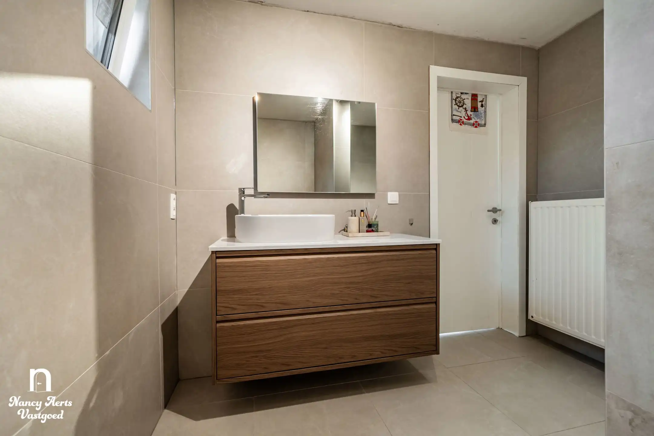 Gerenoveerde woning met karakter, ruimte en mogelijkheden foto 16
