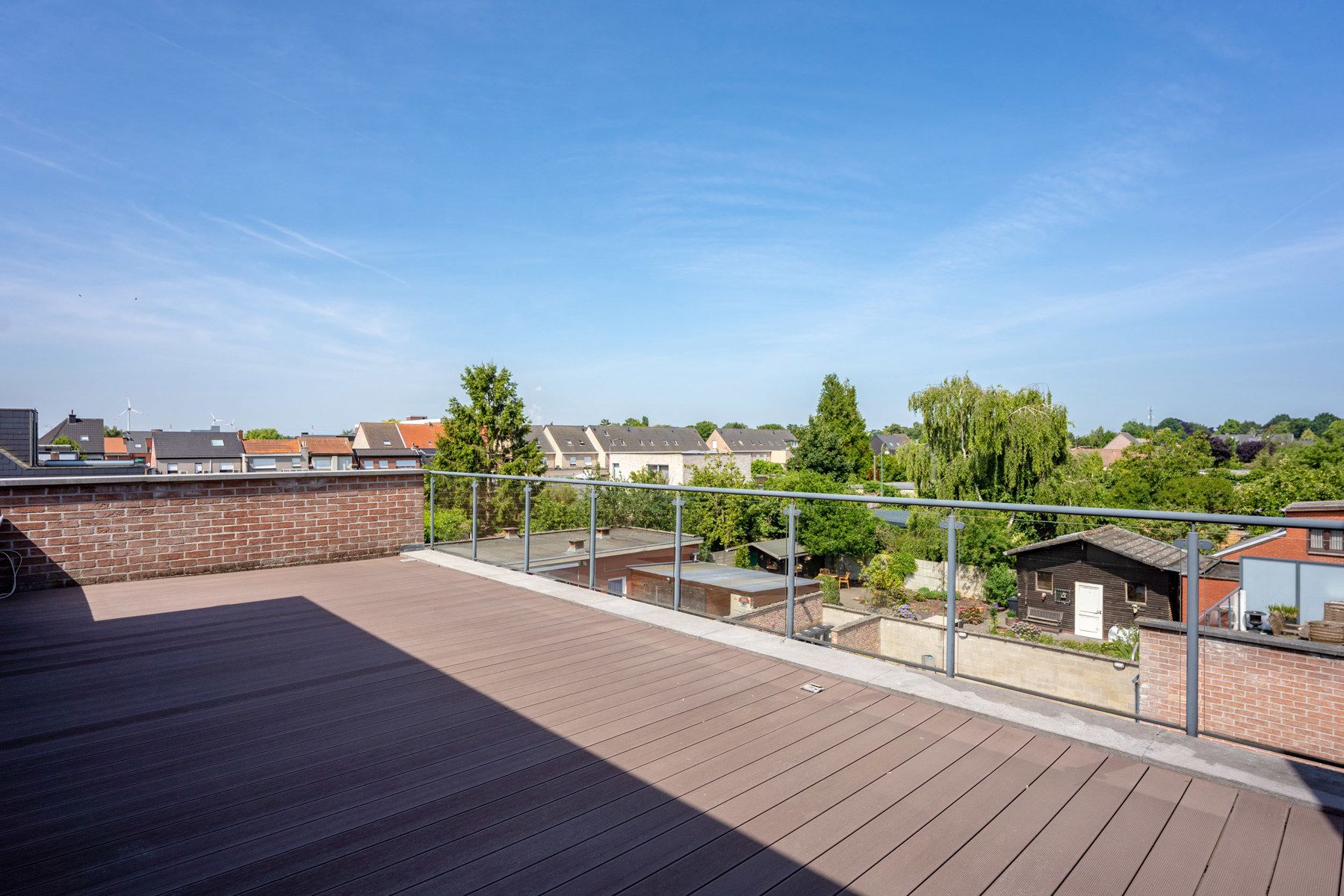 Met lift en zeer groot terras. Mooi afgewerkt! foto 14