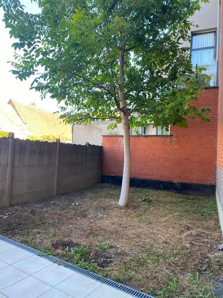 Centraal gelegen woning met tuin en ruime inrichtbare zolder foto 11