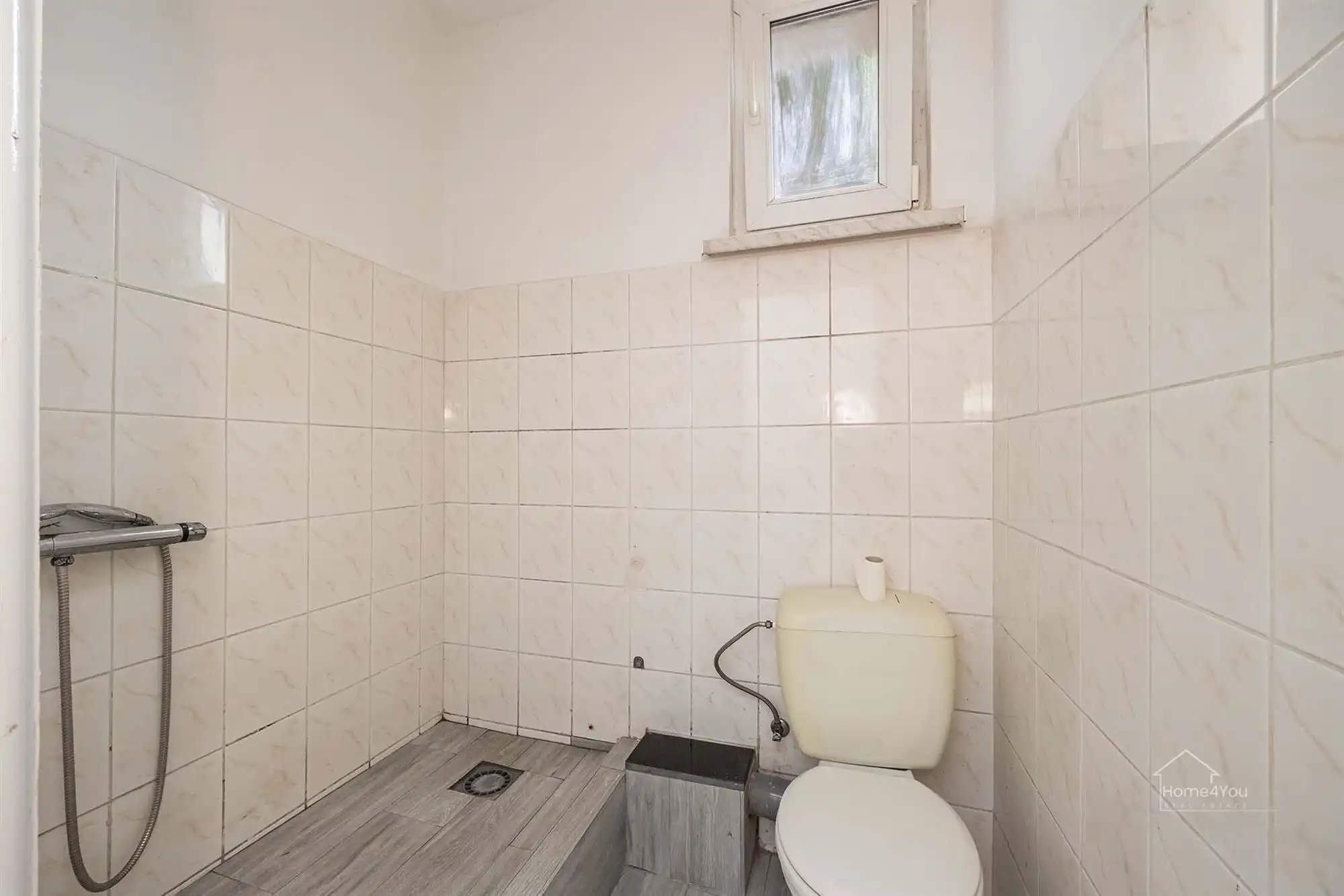 Opbrengsteigendom bestaand uit 4 appartementen met tuin foto 16