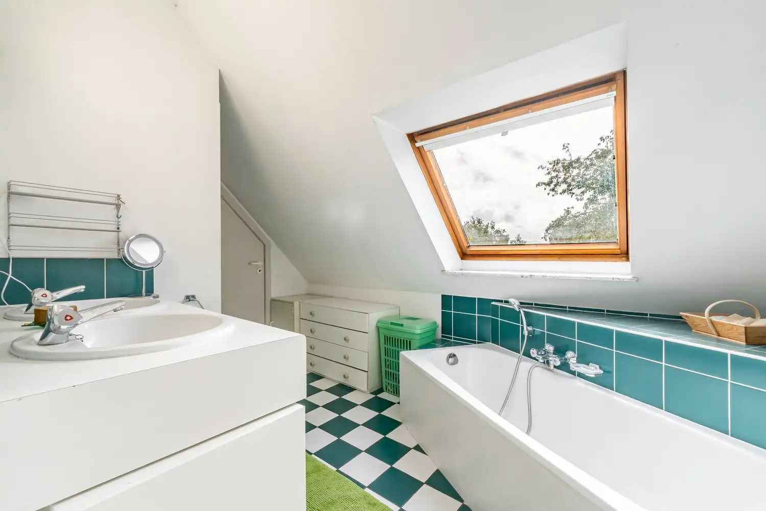 Villa met 3 slaapkamers, bureau en zonnige tuin in een rustige straat te Itterbeek foto 13