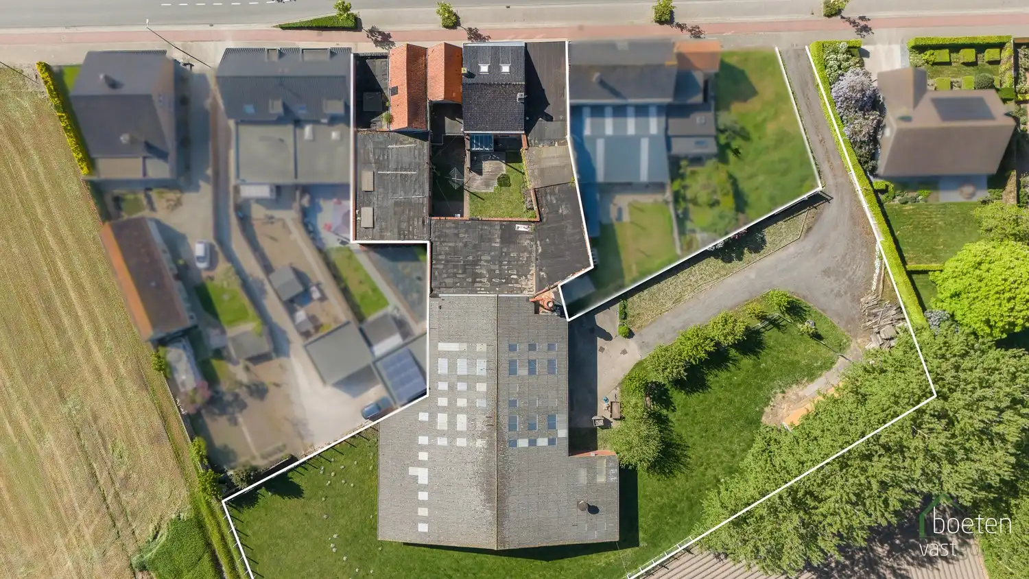 Alveringem: polyvalent eigendom met woonhuis en loodsen en met tal van mogelijkheden op strategische ligging op 4.672m² totale grondopp. foto 19