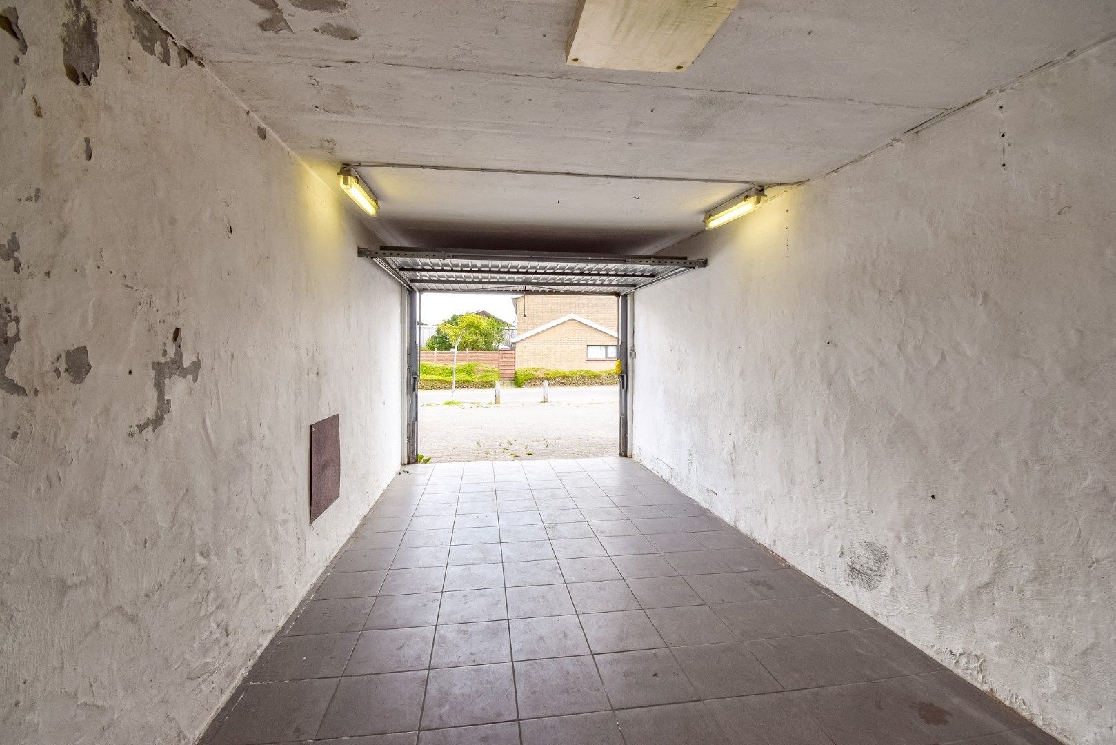 Charmante rijwoning met 3 slaapkamers en zonnige achtertuin in rustige woonwijk te Gistel foto 16