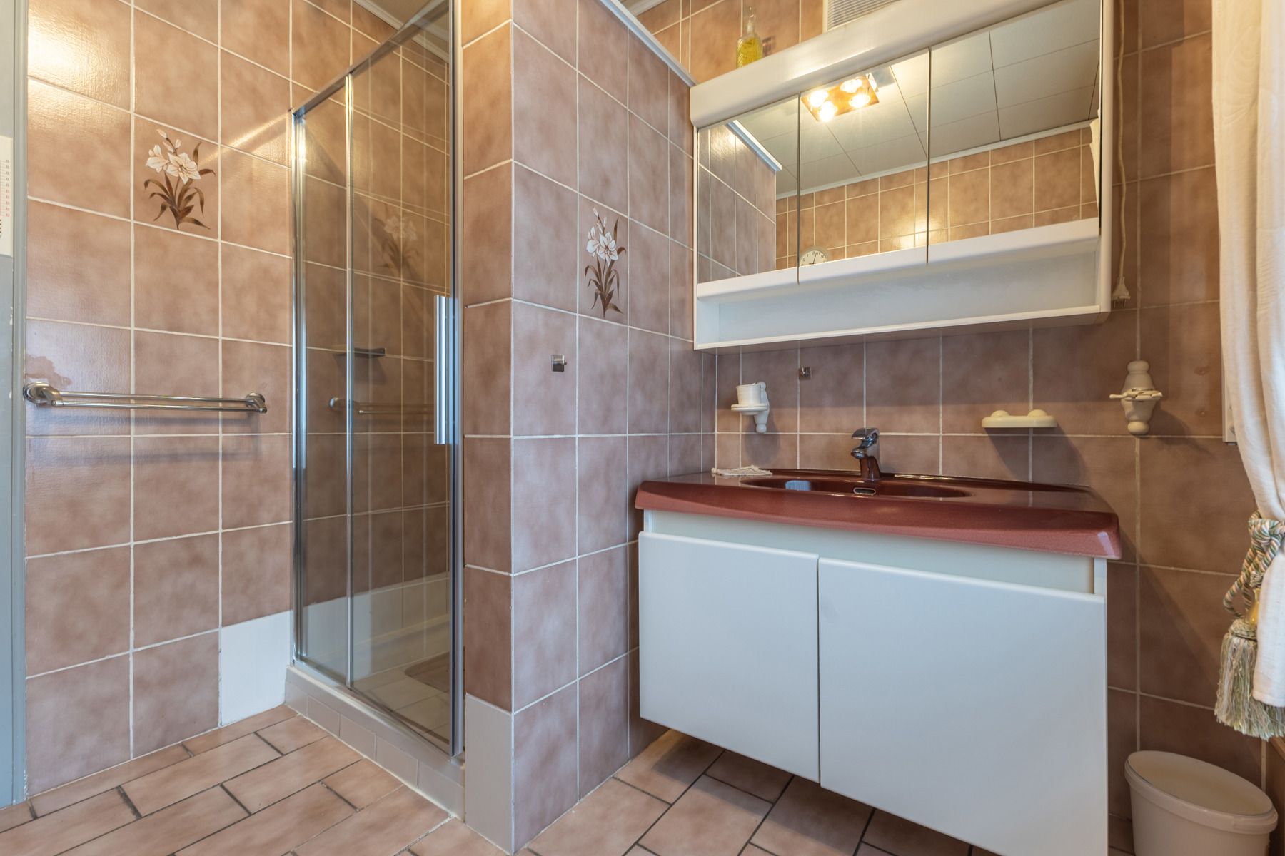 Goed gelegen woning met 3 slaapkamers foto 15