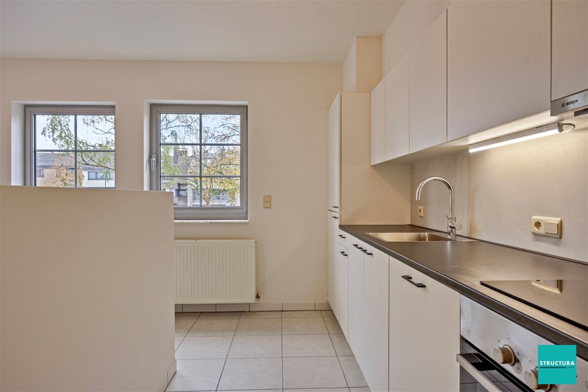 Rustig gelegen duplex-appartement vlakbij centrum en openbaar vervoer! foto 7