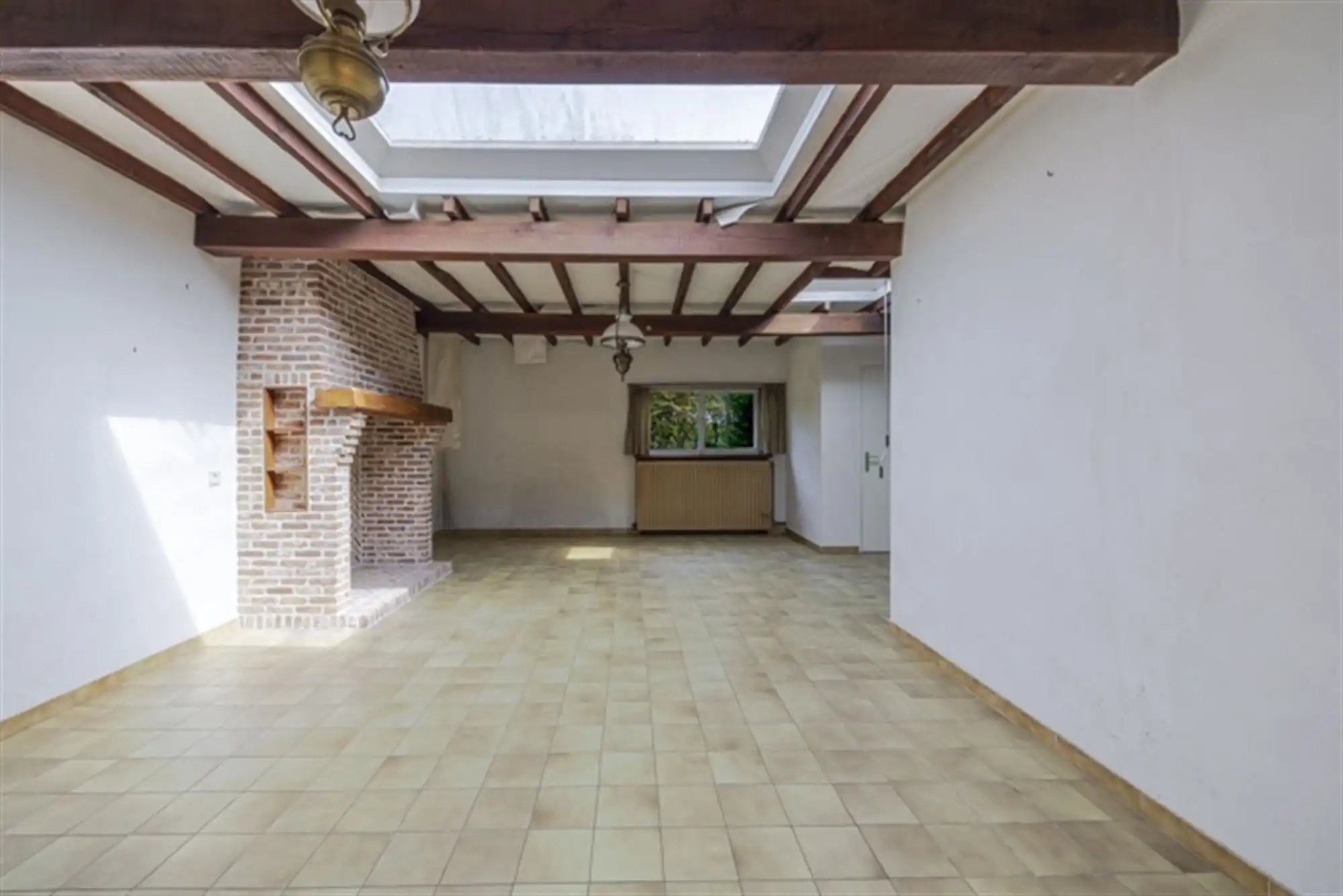 Landhuis met bijgebouwen op 3835 m² op rustige ligging foto 14