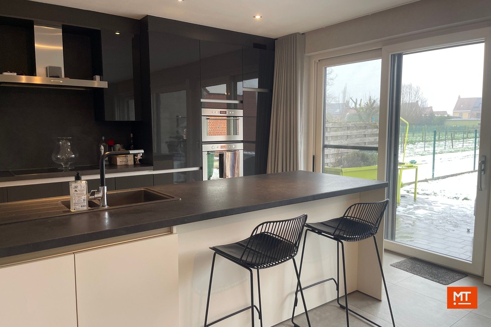 Woning te huur met 3 slaapkamers en ruime tuin foto 4