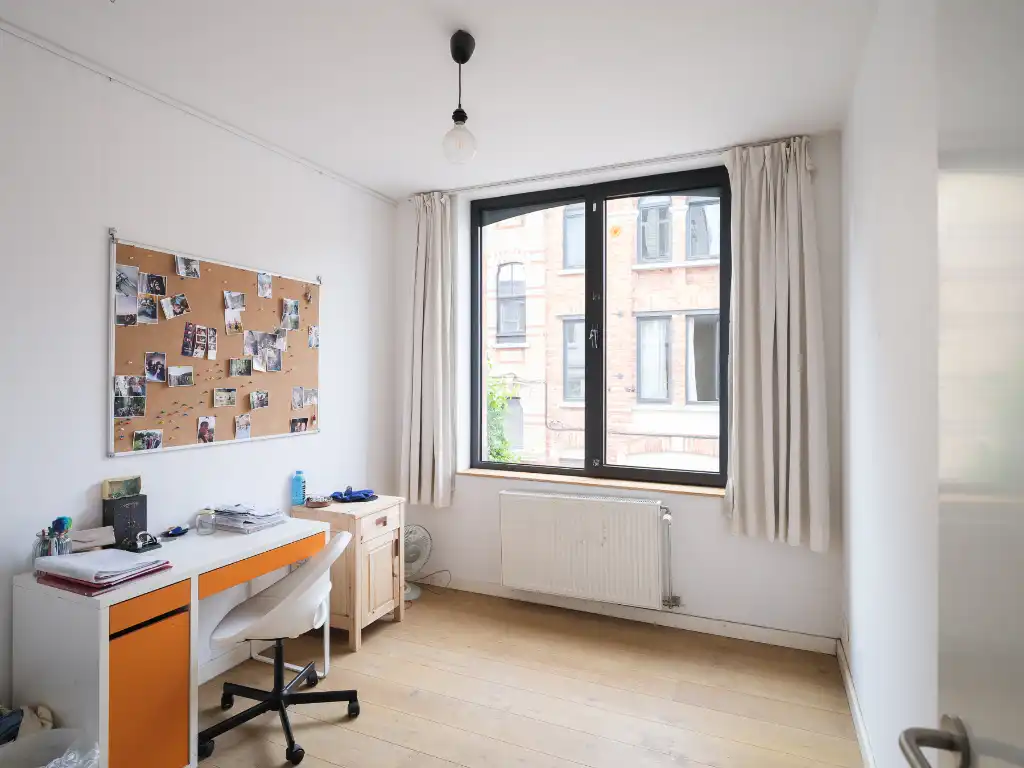 Bijzonder ruime duplex loft (263 m2&nbsp;bvo) met buitenruimte, 3 slaapkamers, 2 badkamers en inpandige garage nabij de Vrijdagsmarkt. foto 18