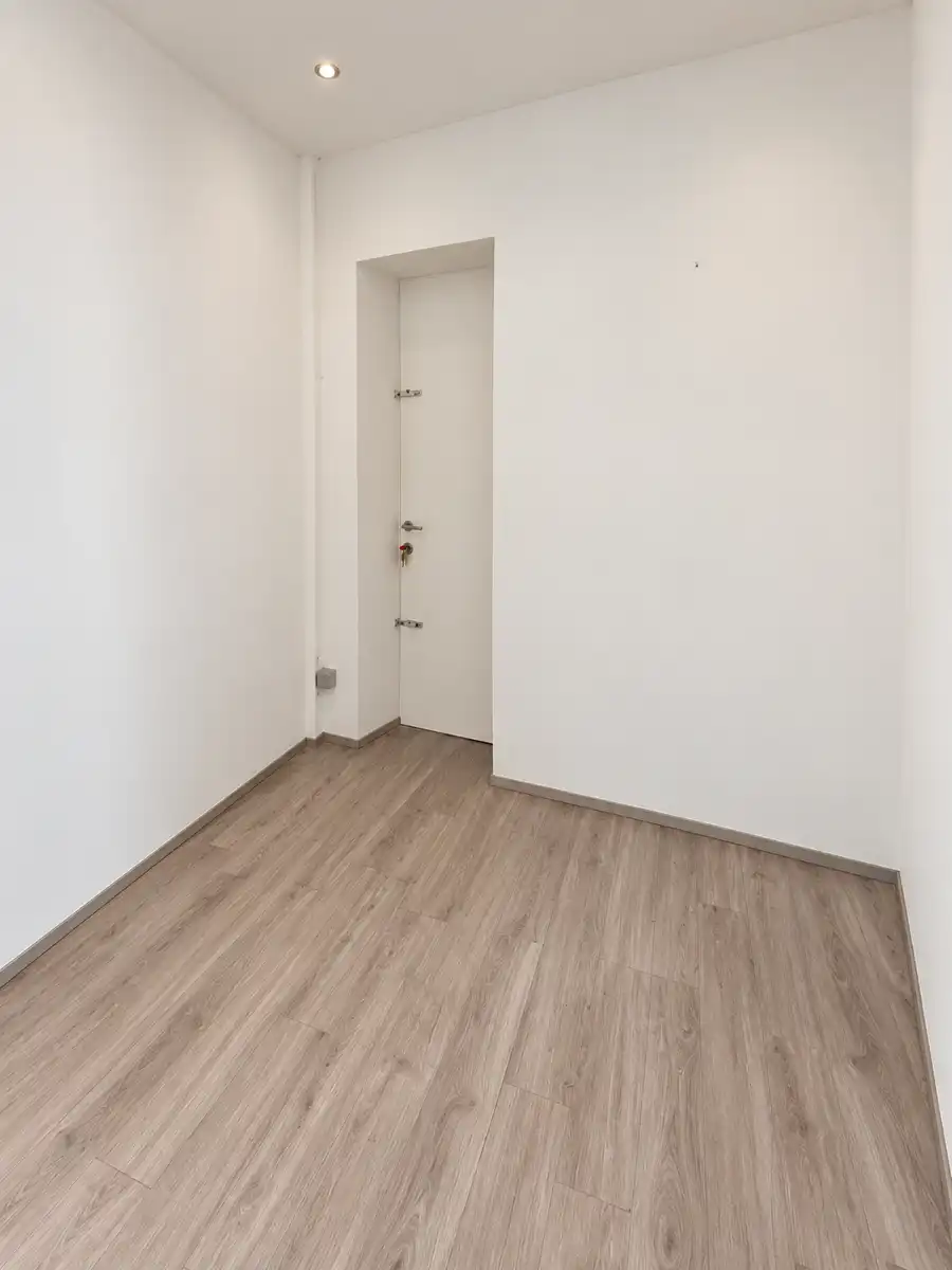 Aantrekkelijk en goed zichtbaar hoekpand in centrum Leuven!  foto 10