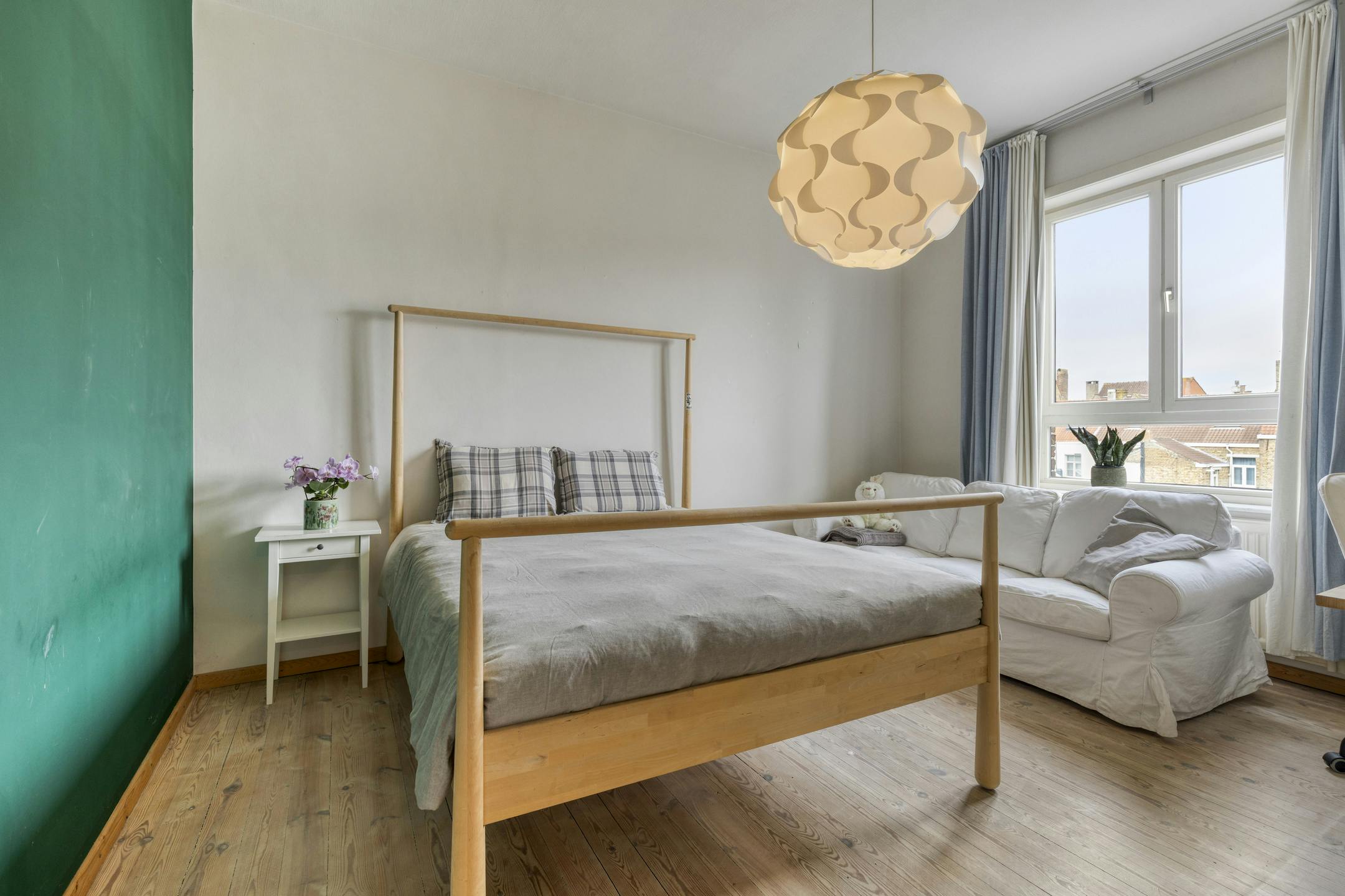 Prachtig huis met 4 slaapkamers en praktijkruimte te Brugge foto 8