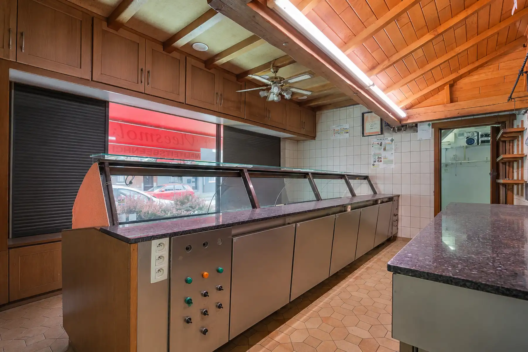 Hoekpand handel en wonen, projectgrond  foto 7