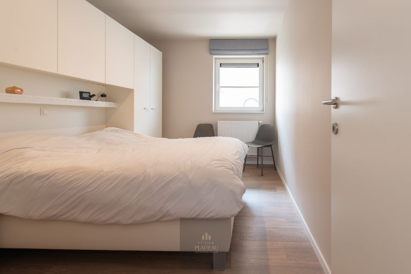 Instapklaar hoekappartement met zicht op de jachthaven en het maritiem park. foto 24