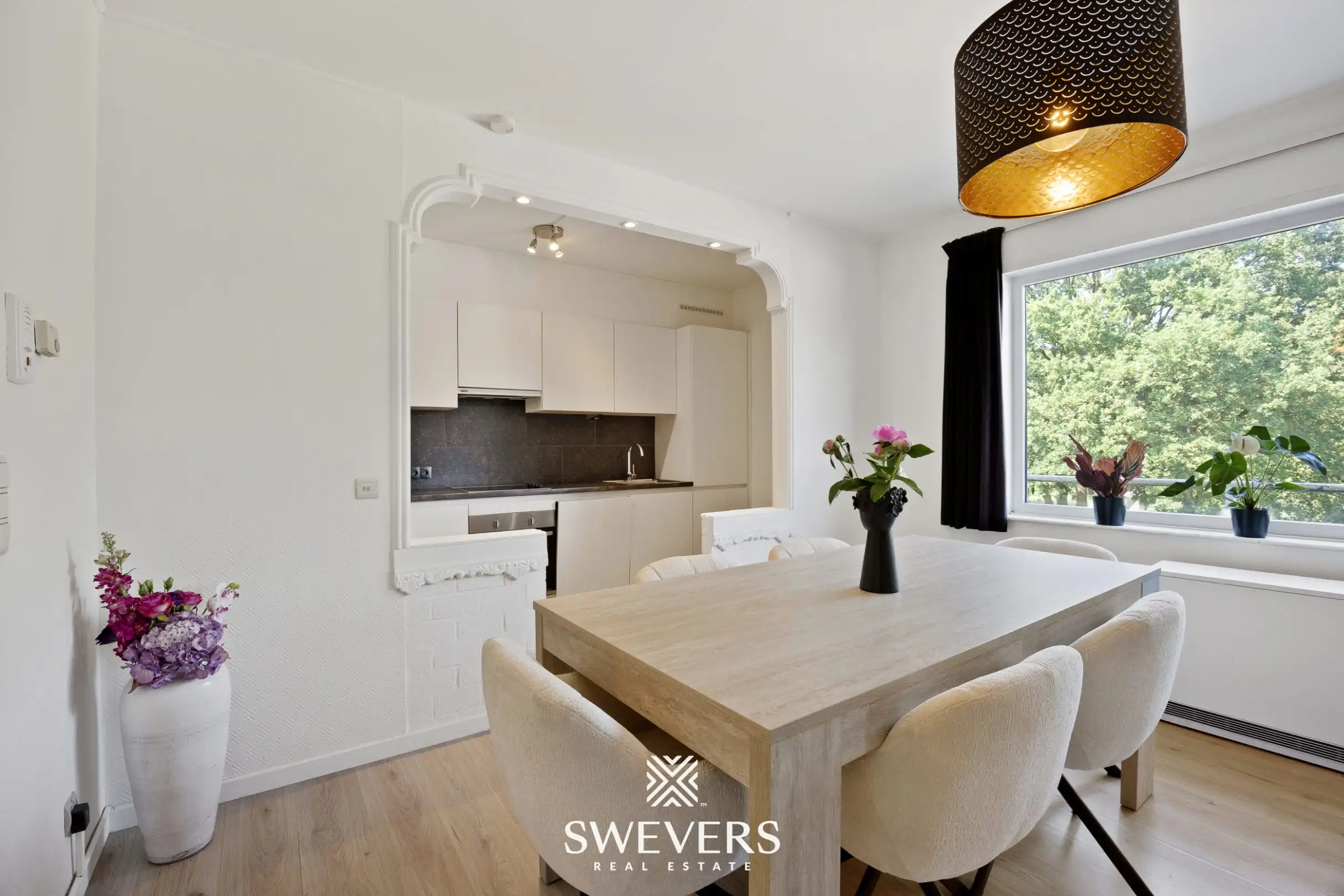Uitstekend gelegen en instapklaar appartement met 2 slaapkamers te Genk foto 11