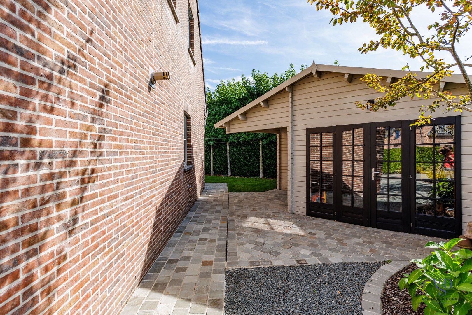 Hedendaagse villa in landelijke stijl foto 34