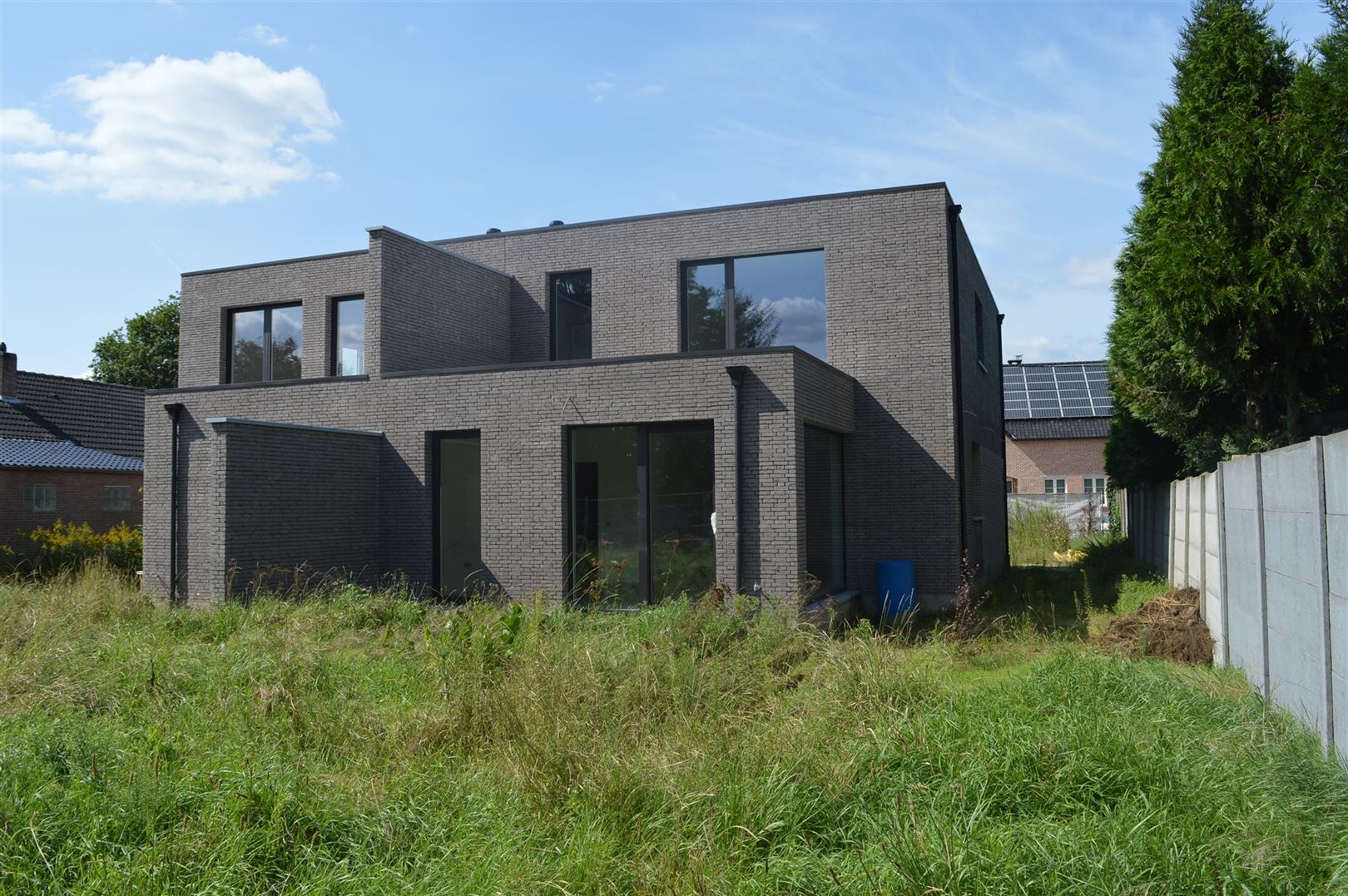 TE HUUR: Moderne woning met 3 slaapkamers in Heusden! foto 10