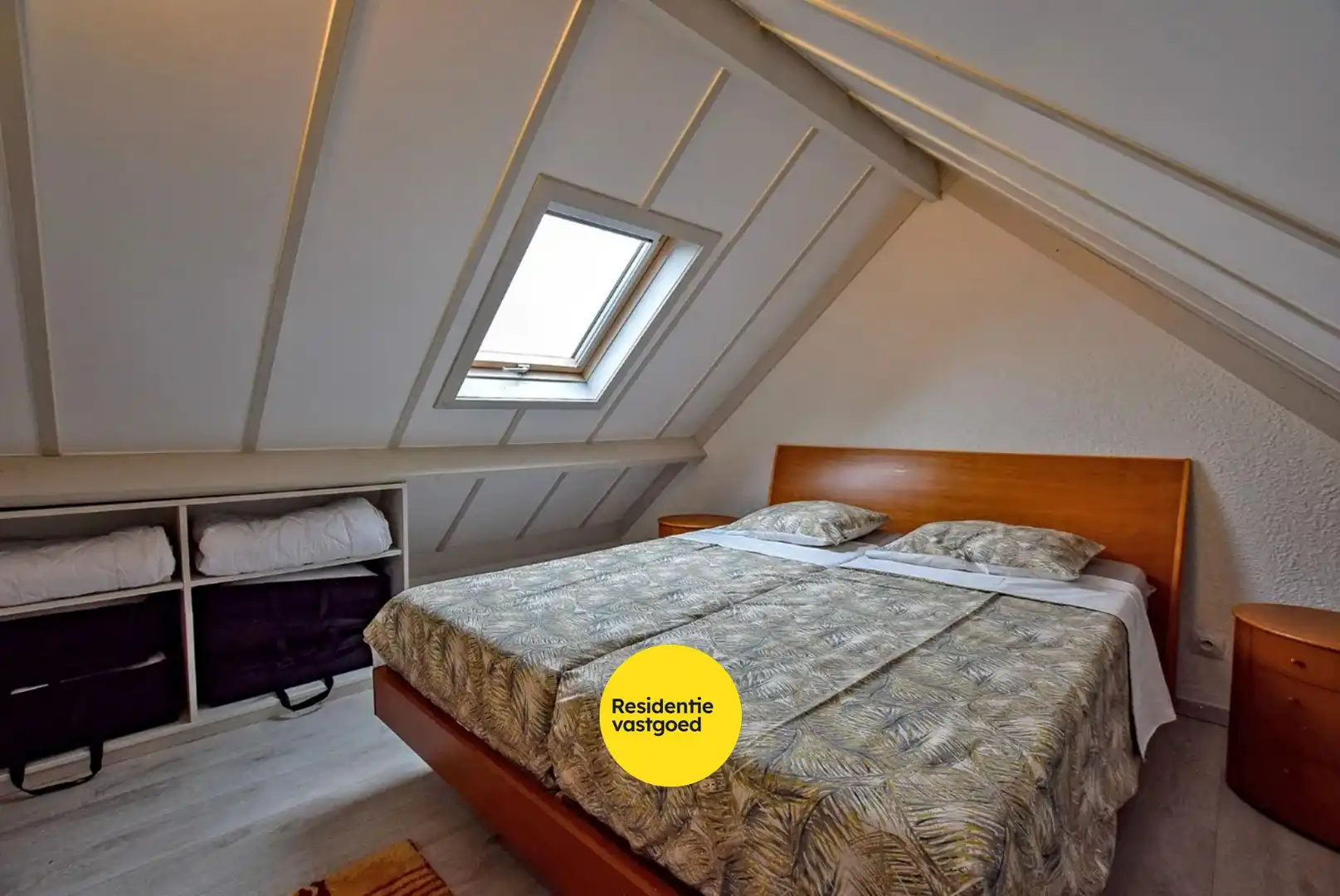 Prachtig onderhouden vakantiewoning (type vissershuis) met 3 slaapkamers en privé-parkeerplaats te Oostduinkerke.  foto 14