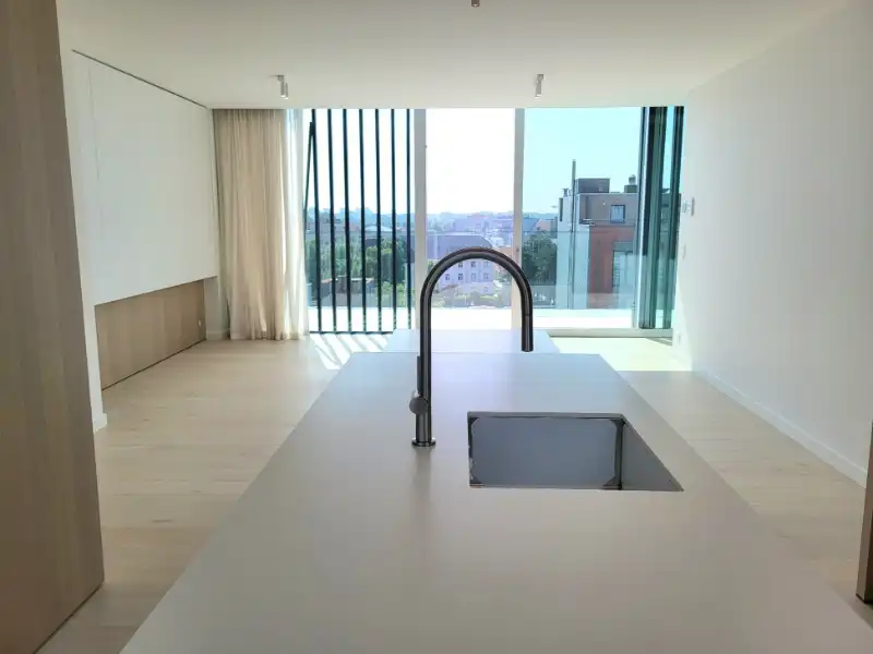 Modern nieuwbouwpenthouse in het centrum van Koksijde-Bad foto 2