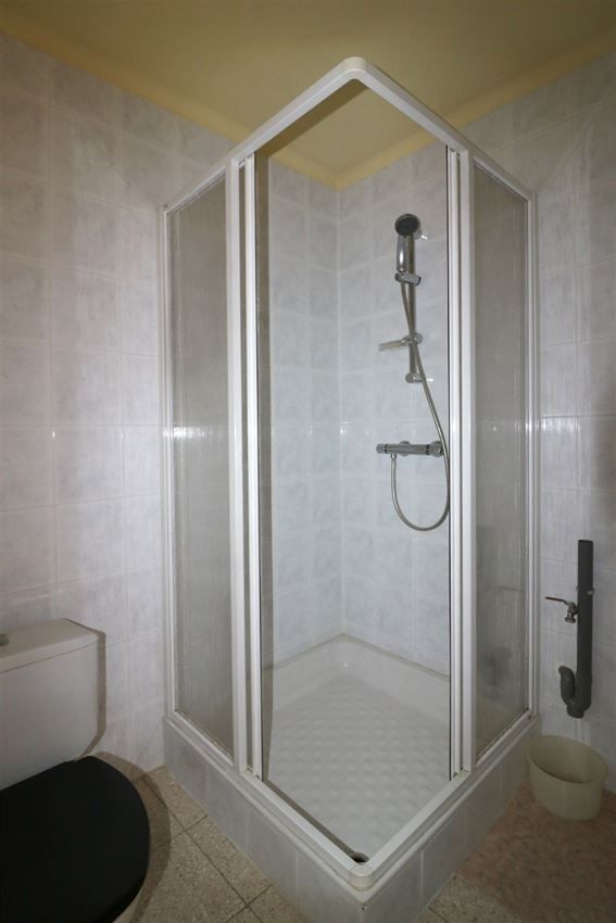 Opbrengsteigendom van 2 degelijke appartementen foto 24