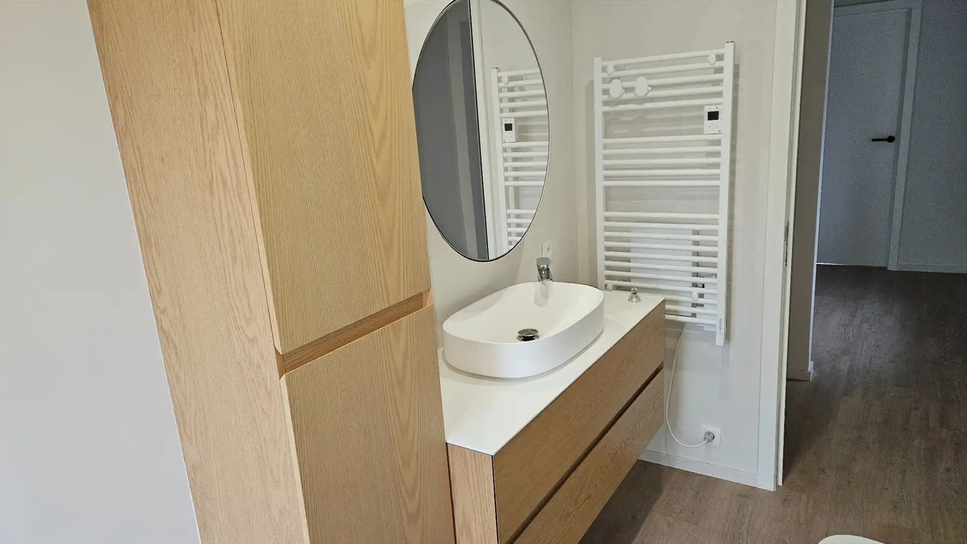 Gerenoveerde woning met 3 slk en terras foto 14