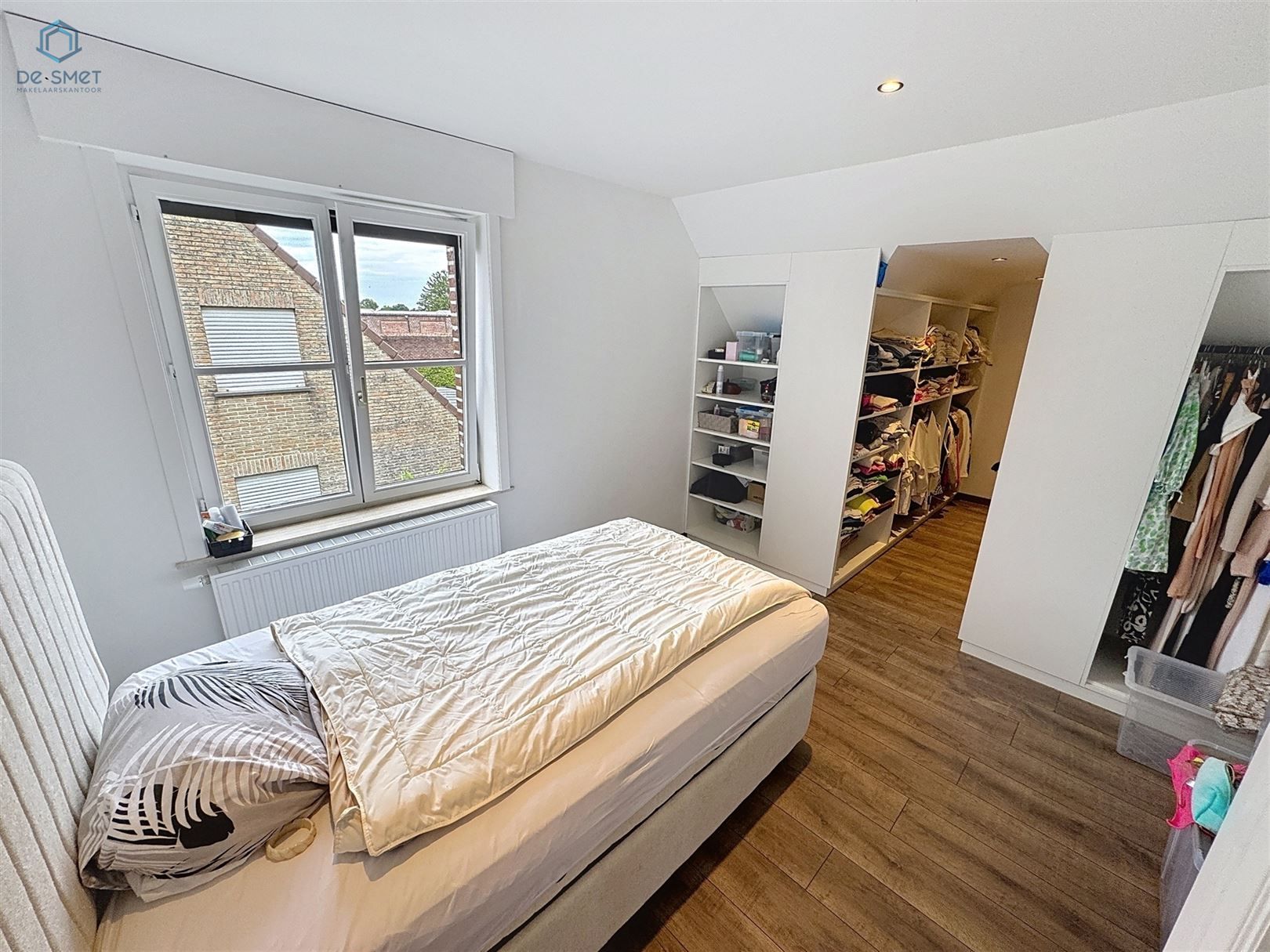 Prachtig gerenoveerde villa met 4 slaapkamers, garage en zwembad foto 15