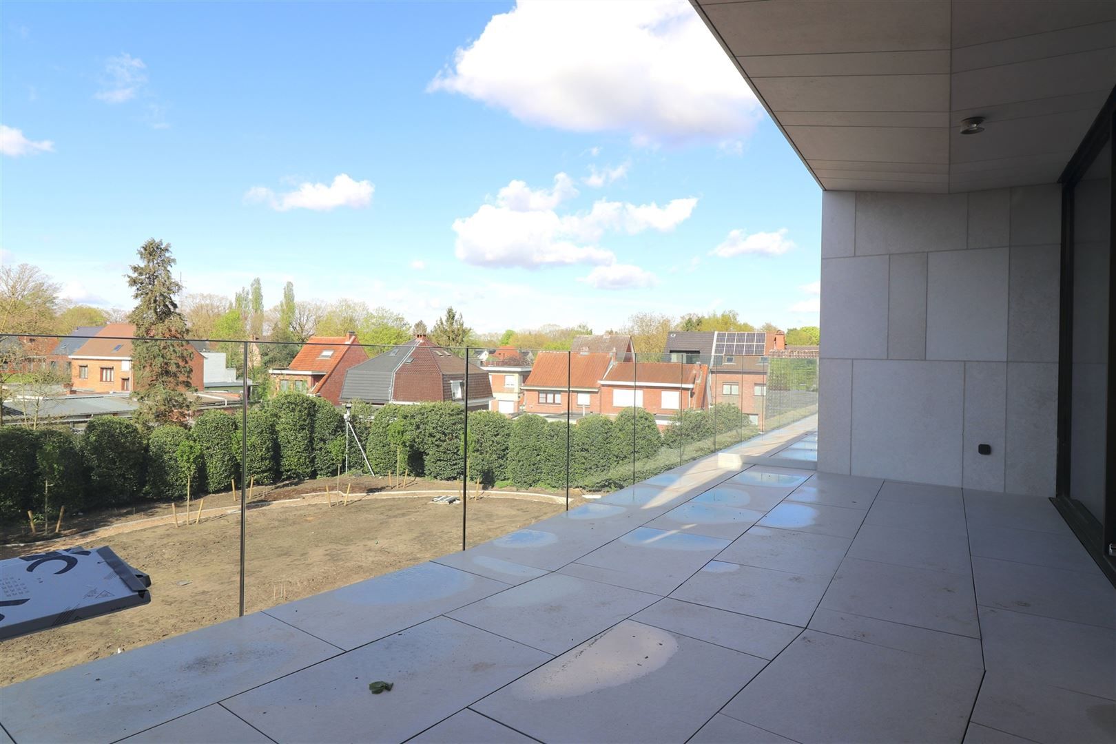 Luxe nieuwbouwappartement met terrassen foto 9