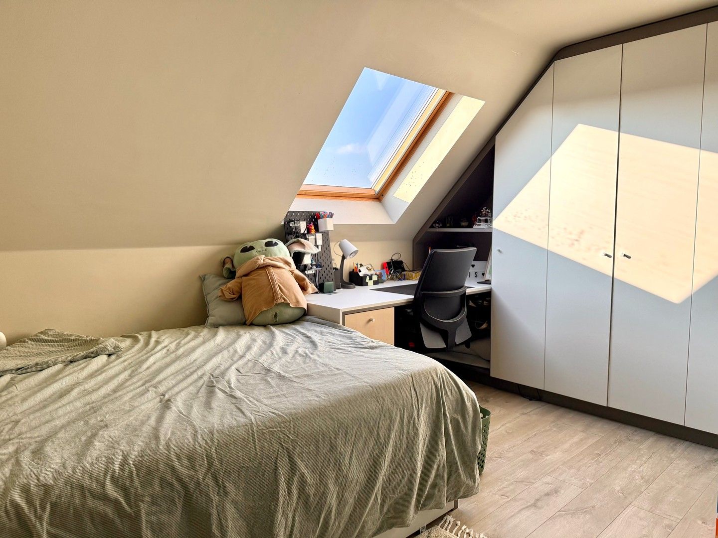 Zeer ruime instapklare én energiezuinige woning met zwemvijver vlak bij yachthaven. foto 11