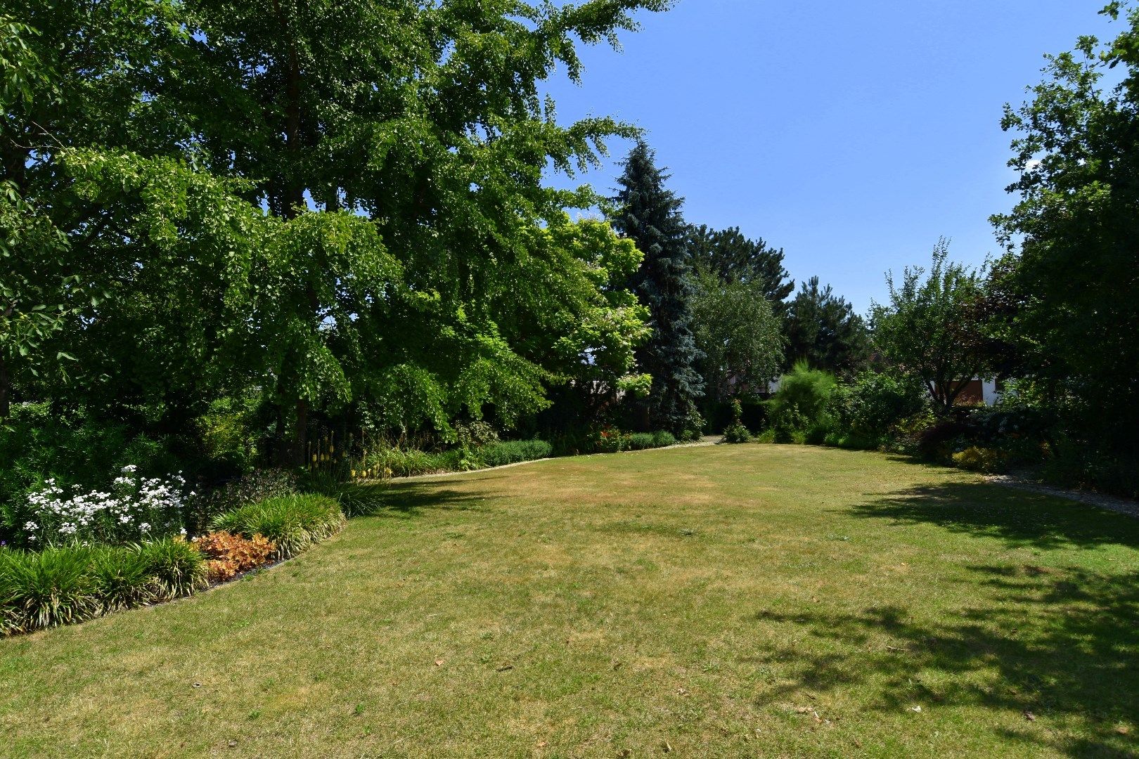 Villa met 3 slaapkamers (mogelijkheid tot meer!) te koop op 1922 m² grond nabij het centrum van Gullegem foto 19