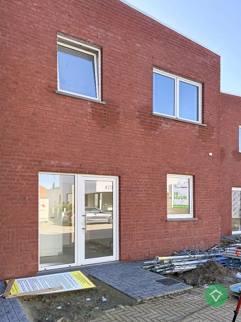 Nieuwbouwwoning met 3 slaapkamers en garage te Ichtegem foto 2