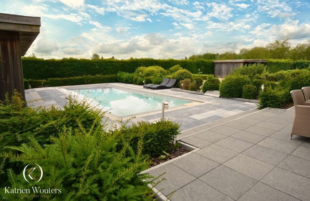 Ruime woning met veel potentieel foto 27
