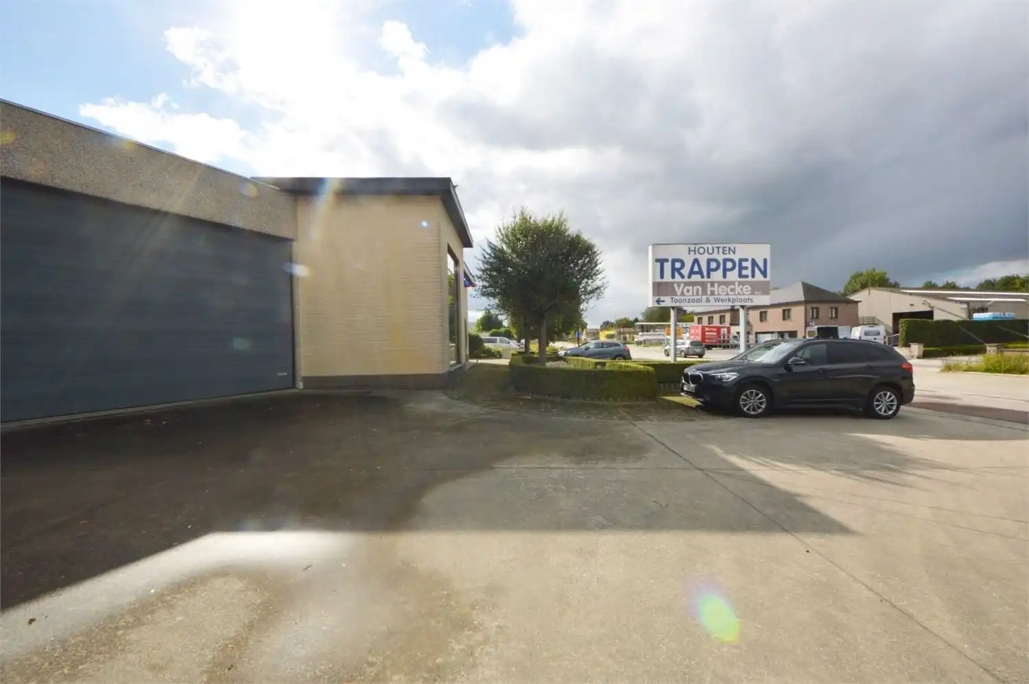 UNIEK BEDRIJFSGEBOUW MET OPTIONELE SHOWROOM INDUSTRIEZONE NOORD II foto 22