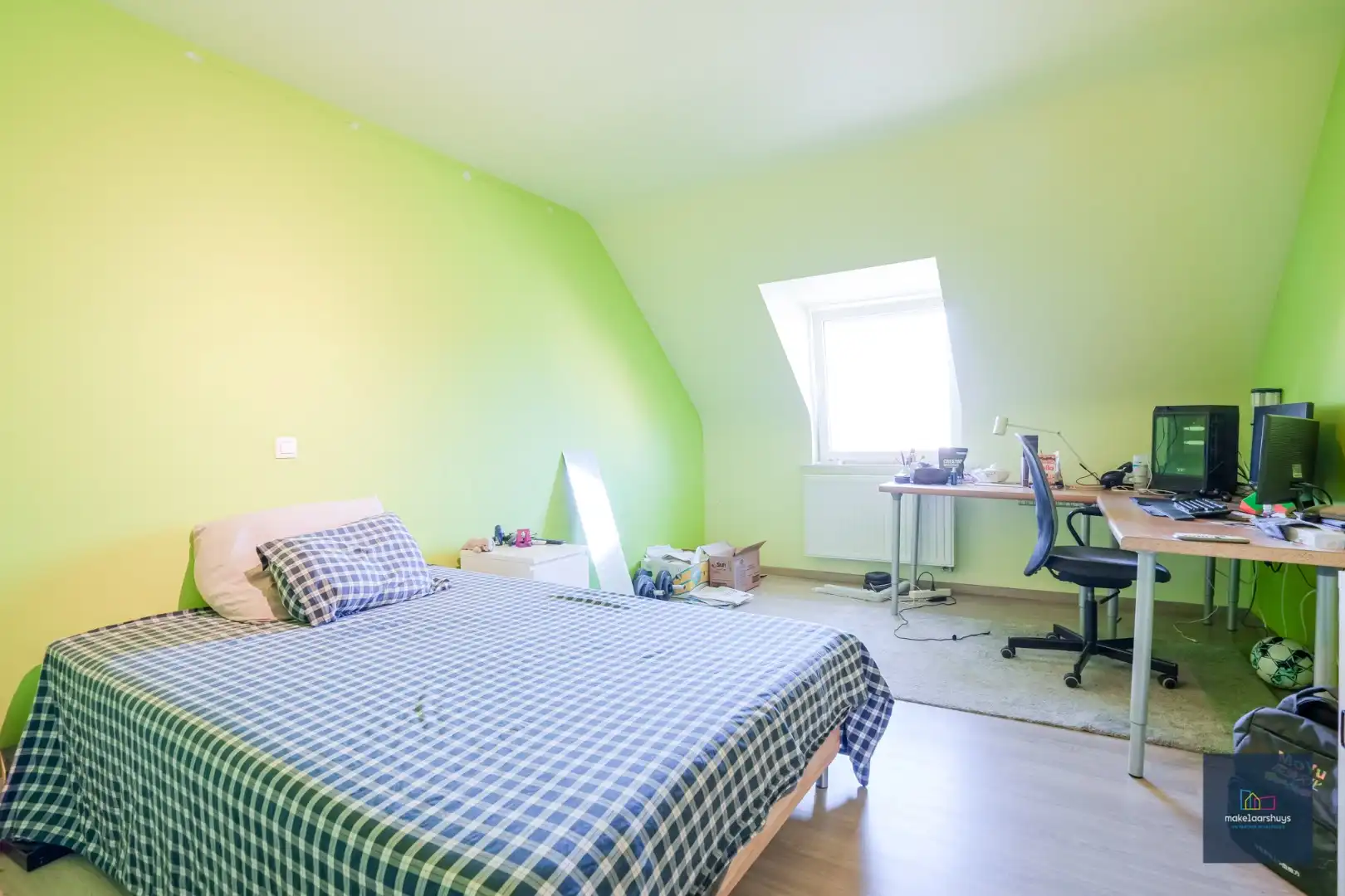 Rustig gelegen woning met 3slpk, garage en tuin foto 12