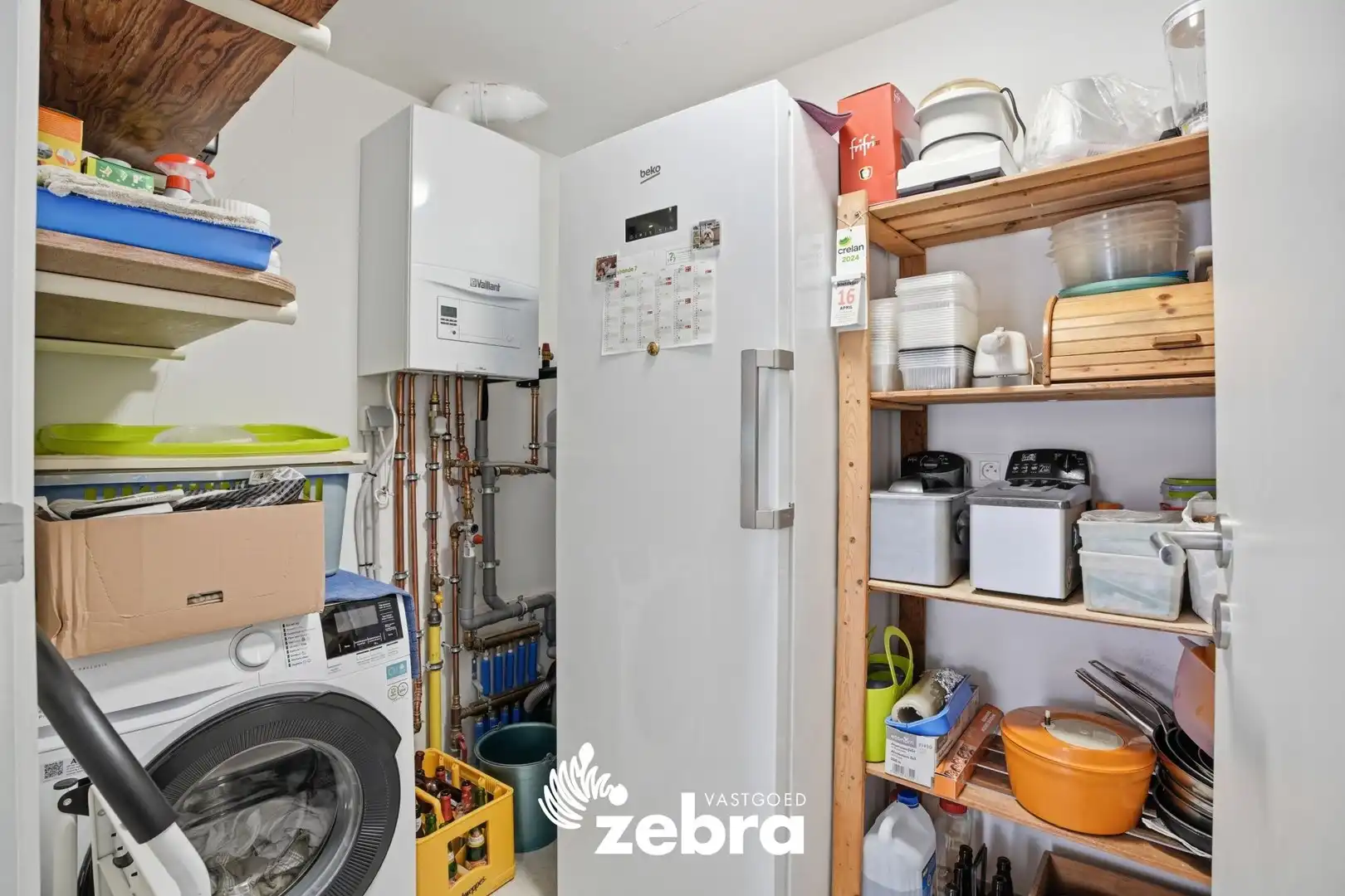 Instapklaar appartement met 2 slaapkamers en terrassen op topligging in Tielt! foto 13