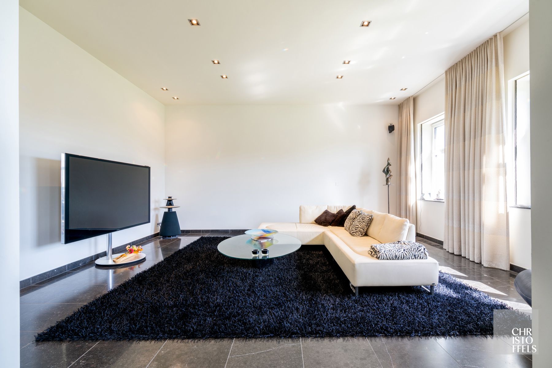 Exclusief villa-appartement van 330m² met vrij uitzicht op omliggend kasteelpark! foto 5