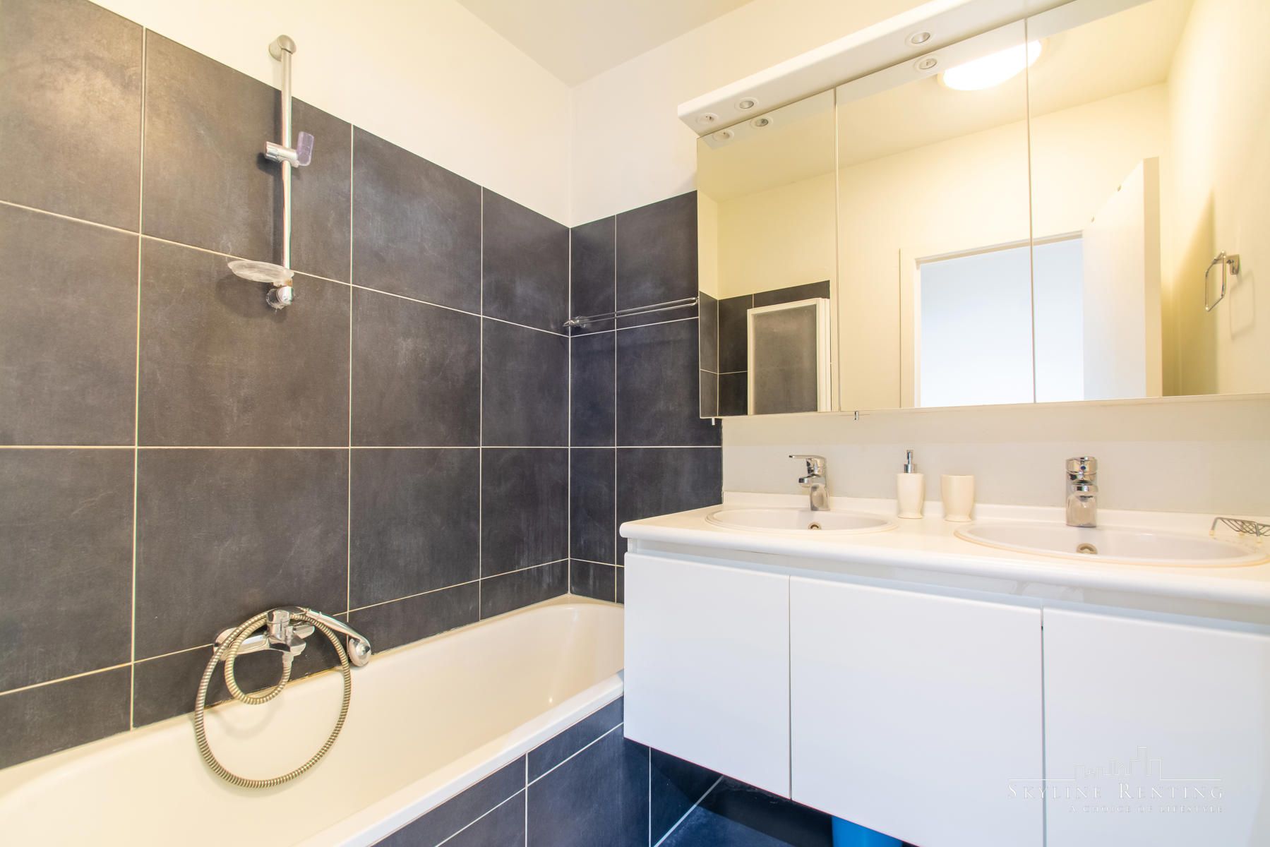 Gemeubileerd appartement - 1 slpk met terras foto 14